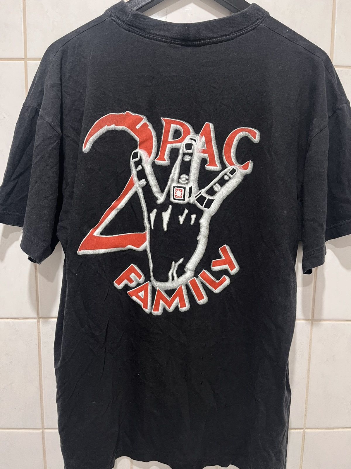 Vintage Vintage 1997 2Pac official merchandise shirt Size US L / EU 52-54 / 3 - 6 Thumbnail