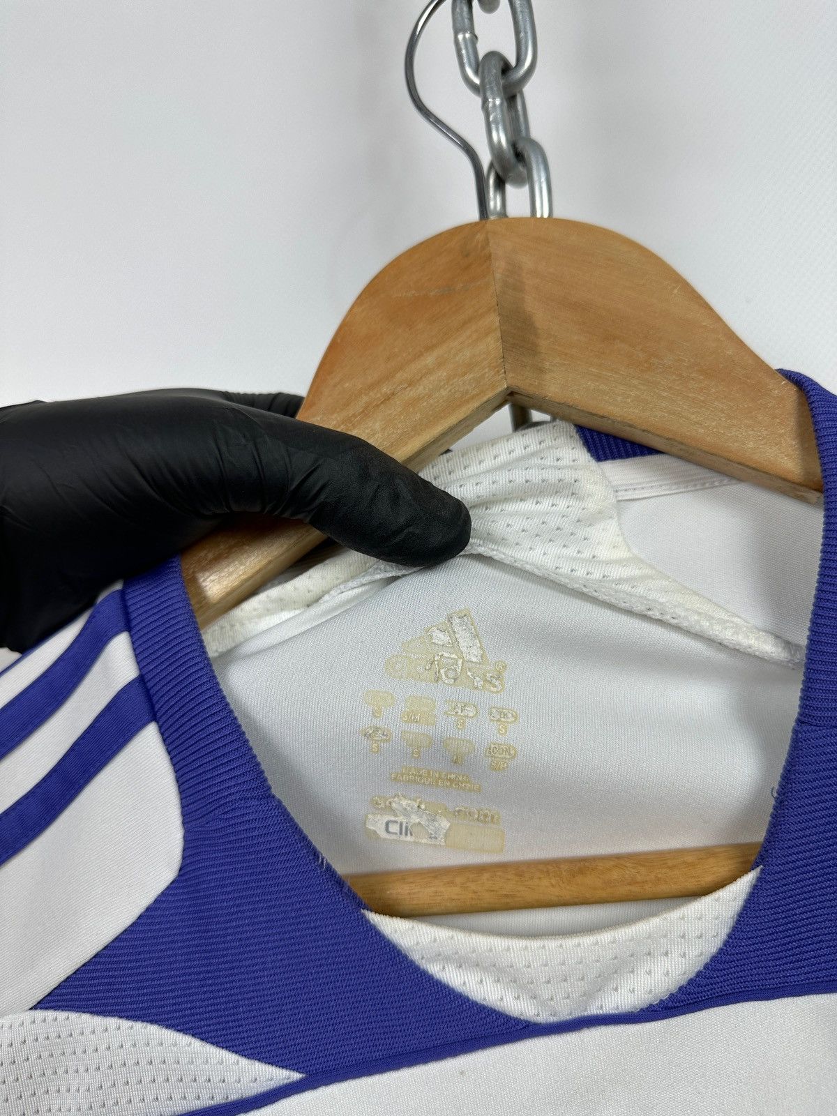 Adidas 2007/08 Adidas Real Madrid Vintage Home Soccer Jersey Size US S / EU 44-46 / 1 - 20 Thumbnail