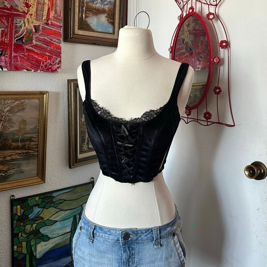 Victoria's Secret victorias secret black velvet crop tank top corset Size S / US 4 / IT 40 - 1 Thumbnail