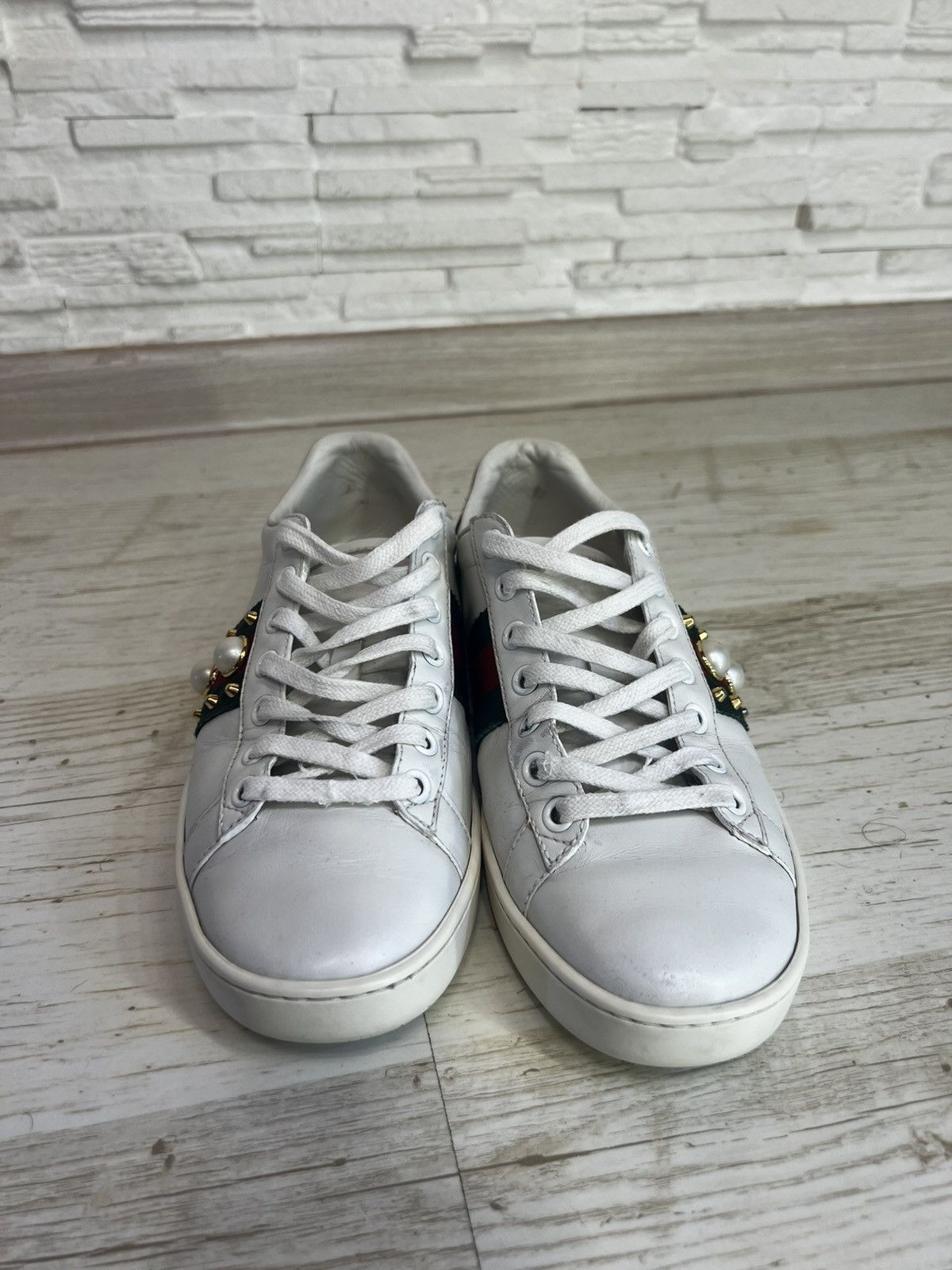 Gucci Gucci Ace Pearl Studded Leather Sneakers Size 35.5 Size US 8 / IT 38 - 3 Thumbnail