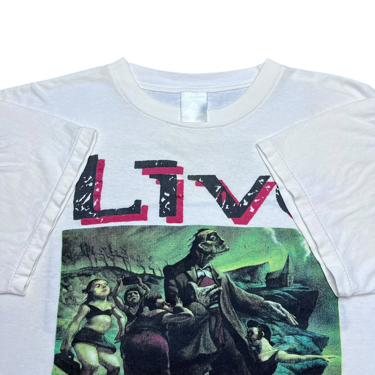 Band Tees Vintage 1995 Live Throwing Copper Tour Band Graphic T-Shirt Size US XL / EU 56 / 4 - 3 Thumbnail