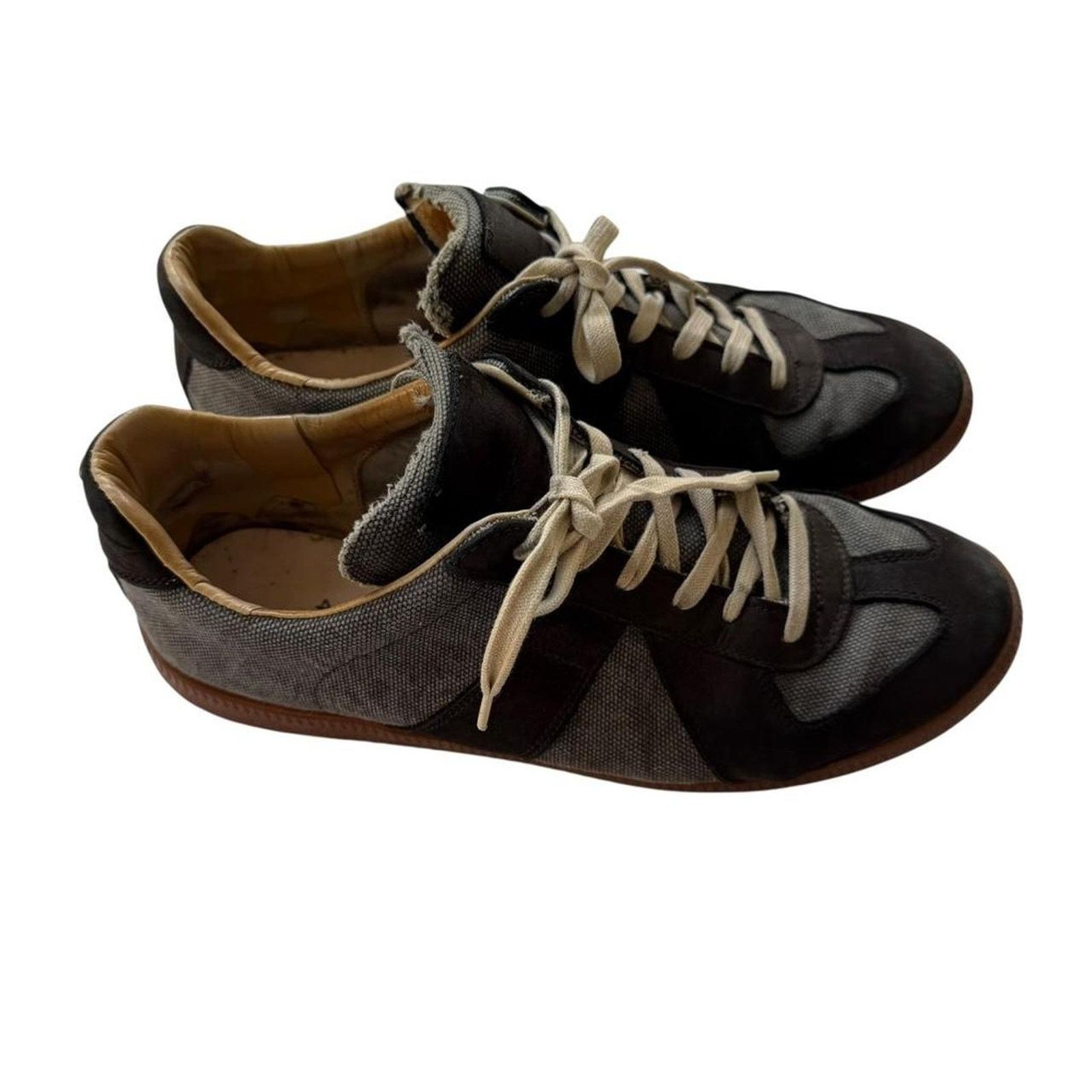 Maison Margiela Maison Margiela Textured Canvas Low-Top Sneaker Black Grey Size US 9 / EU 42 - 2 Thumbnail