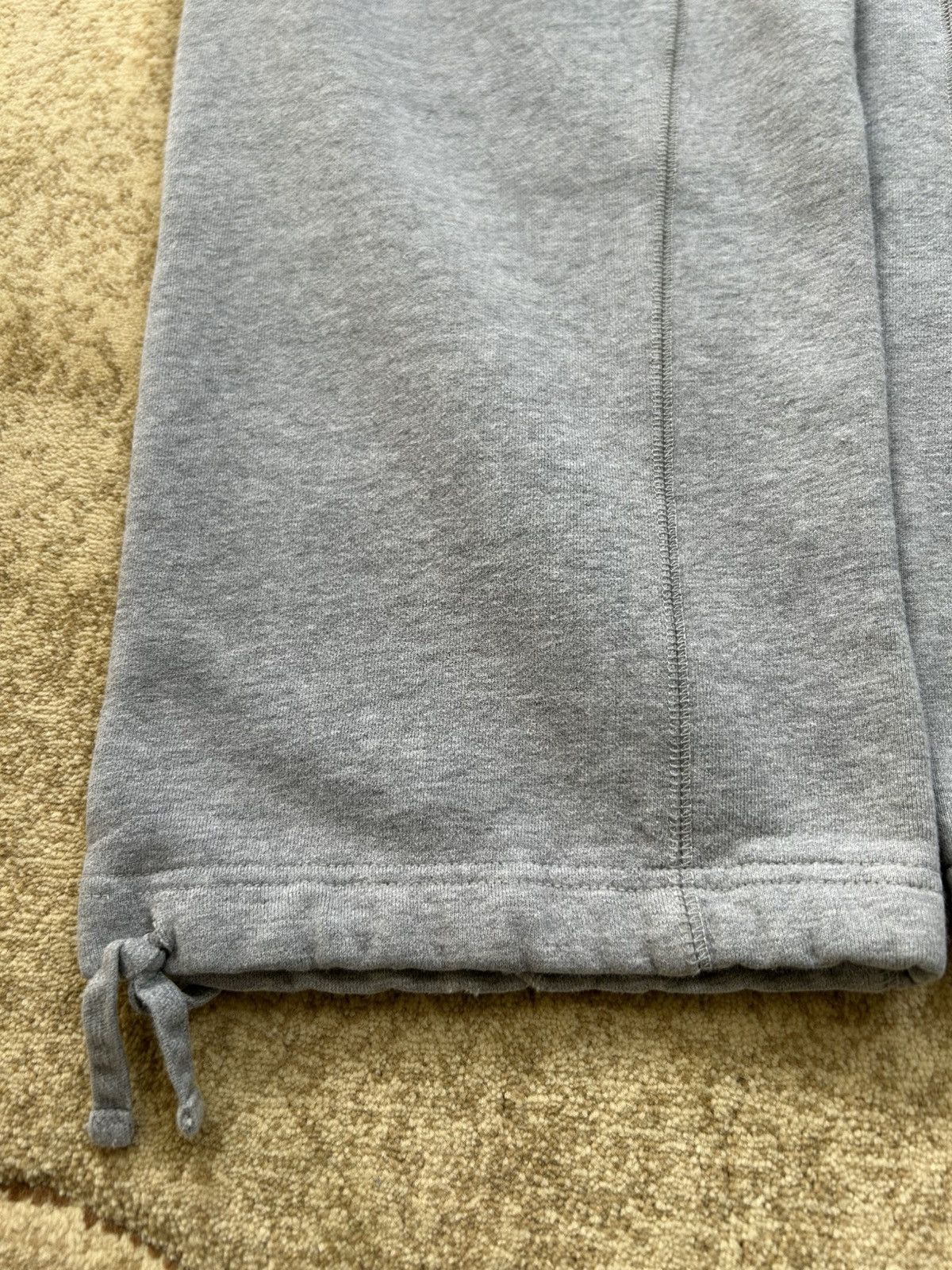 Undefeated Undefeated 5 Strike Gray Sweatpants Size US 32 / EU 48 - 8 Thumbnail