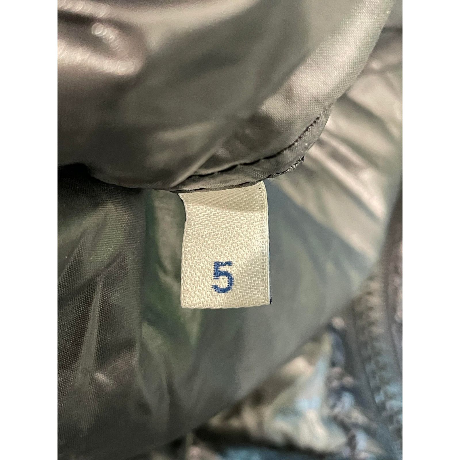 Moncler Moncler Black Vest Size US XL / EU 56 / 4 - 6 Thumbnail