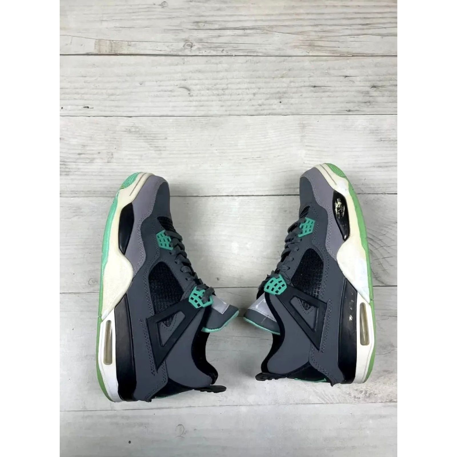Jordan Brand Jordan Air Jordan 4 Retro Green Glow Sneakers Men US 8.5 Size US 9 / EU 42 - 2 Thumbnail