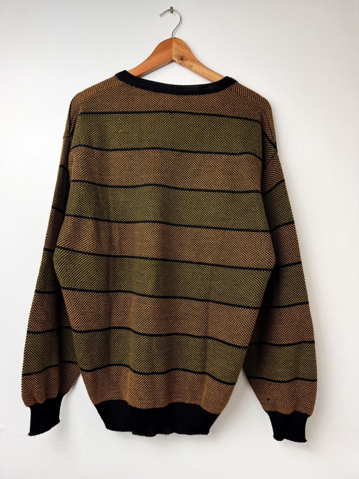 Lacoste Lacoste Men 90s-00s Vintage Knit V-neck Brown/Black Size L Size US L / EU 52-54 / 3 - 7 Thumbnail