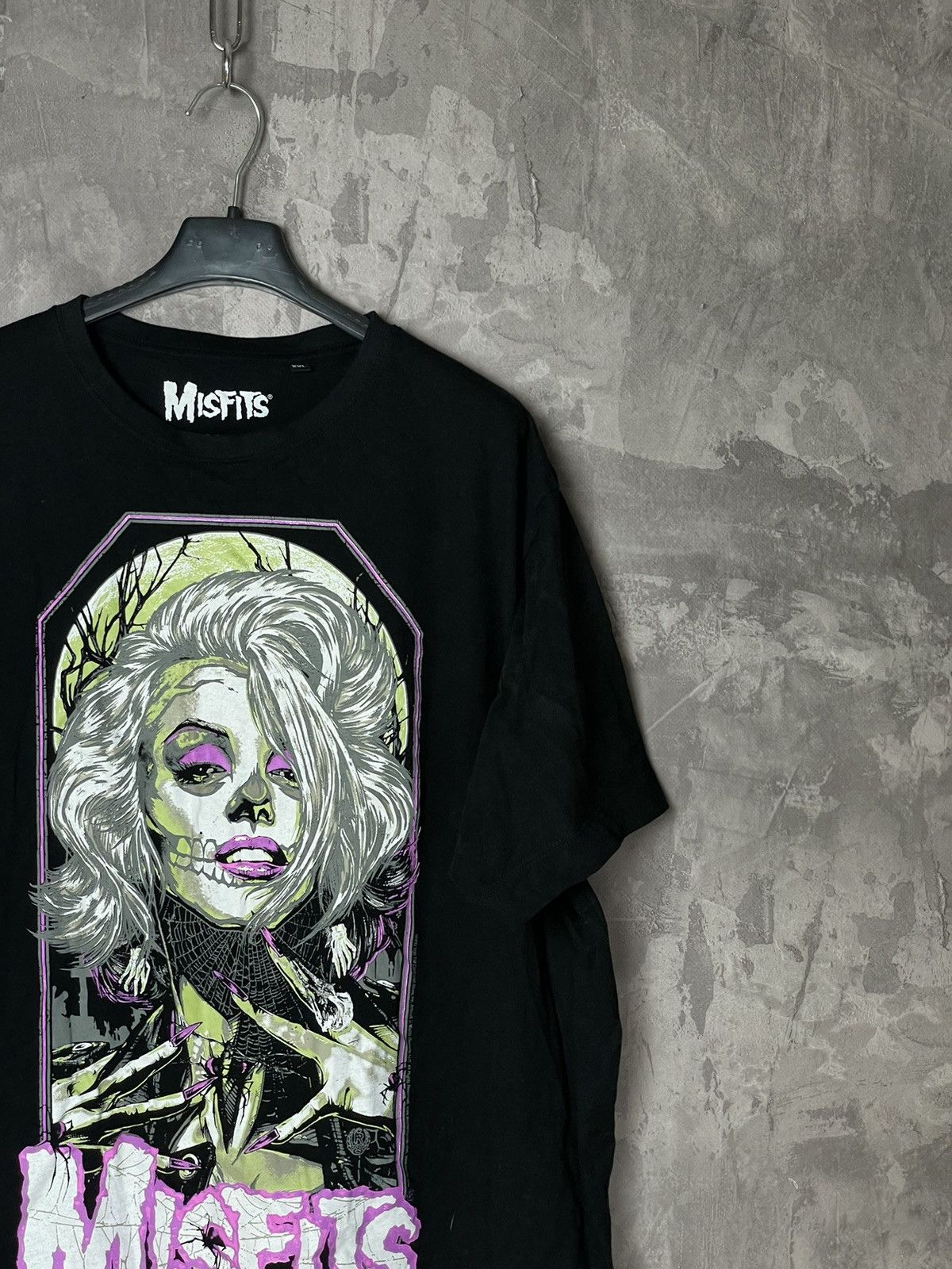 Band Tees × Misfits × Vintage Vintage Misfits Sexy Girl Logo Y2K Metal Band T-shirt Size US XXL / EU 58 / 5 - 4 Thumbnail