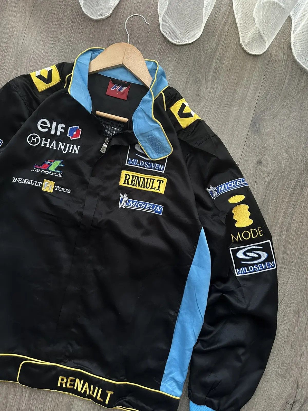 Formula 1 × Vintage Vintage Renault F1Team Racing Mild Seven Formula Uno Jacket Size US L / EU 52-54 / 3 - 5 Thumbnail