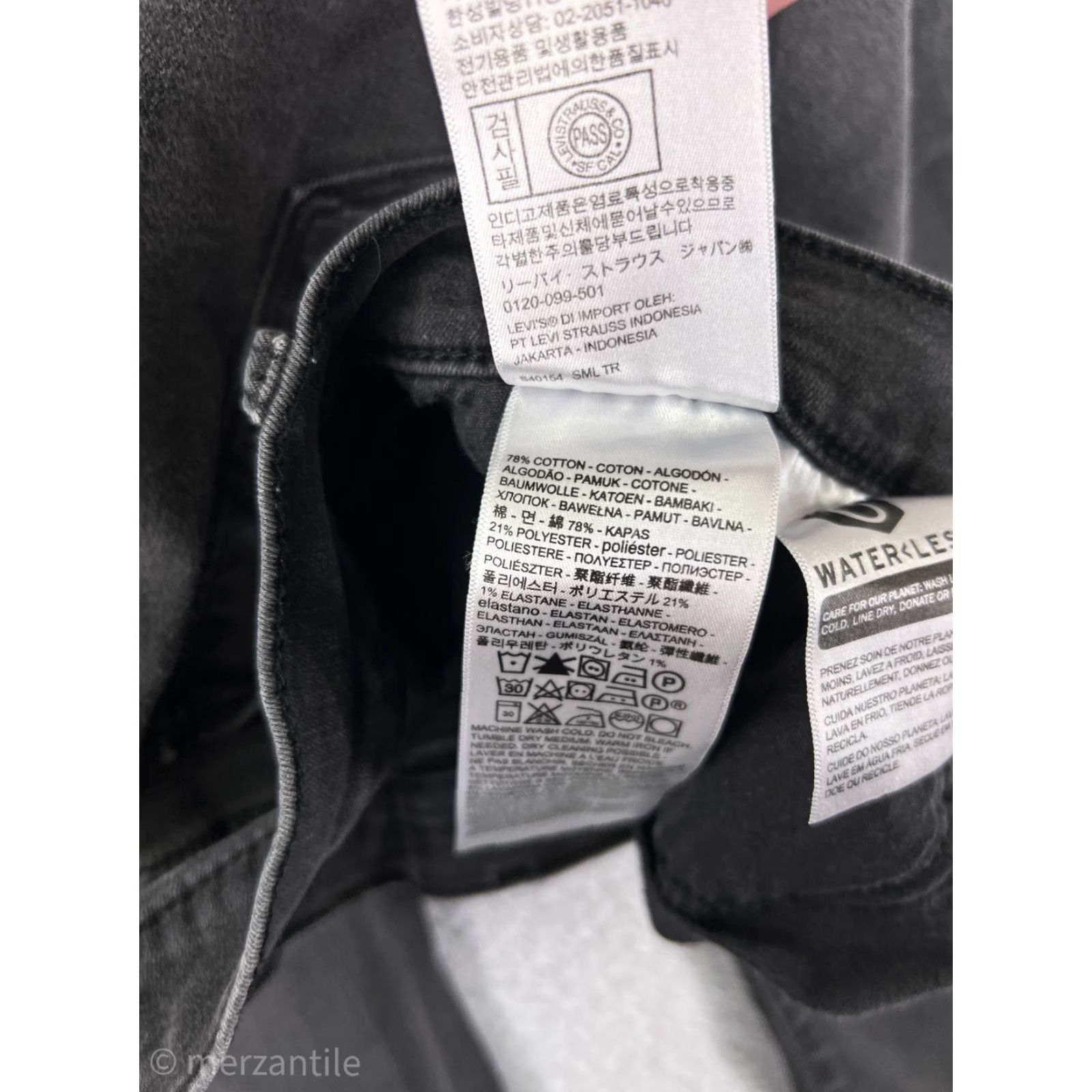 Levi's Levi's Pants Womens 8 Black Denim Classic Bootcut 5-Pocket Embroidered Pocket Denim Jeans Size 30" / US 8 / IT 44 - 4 Thumbnail