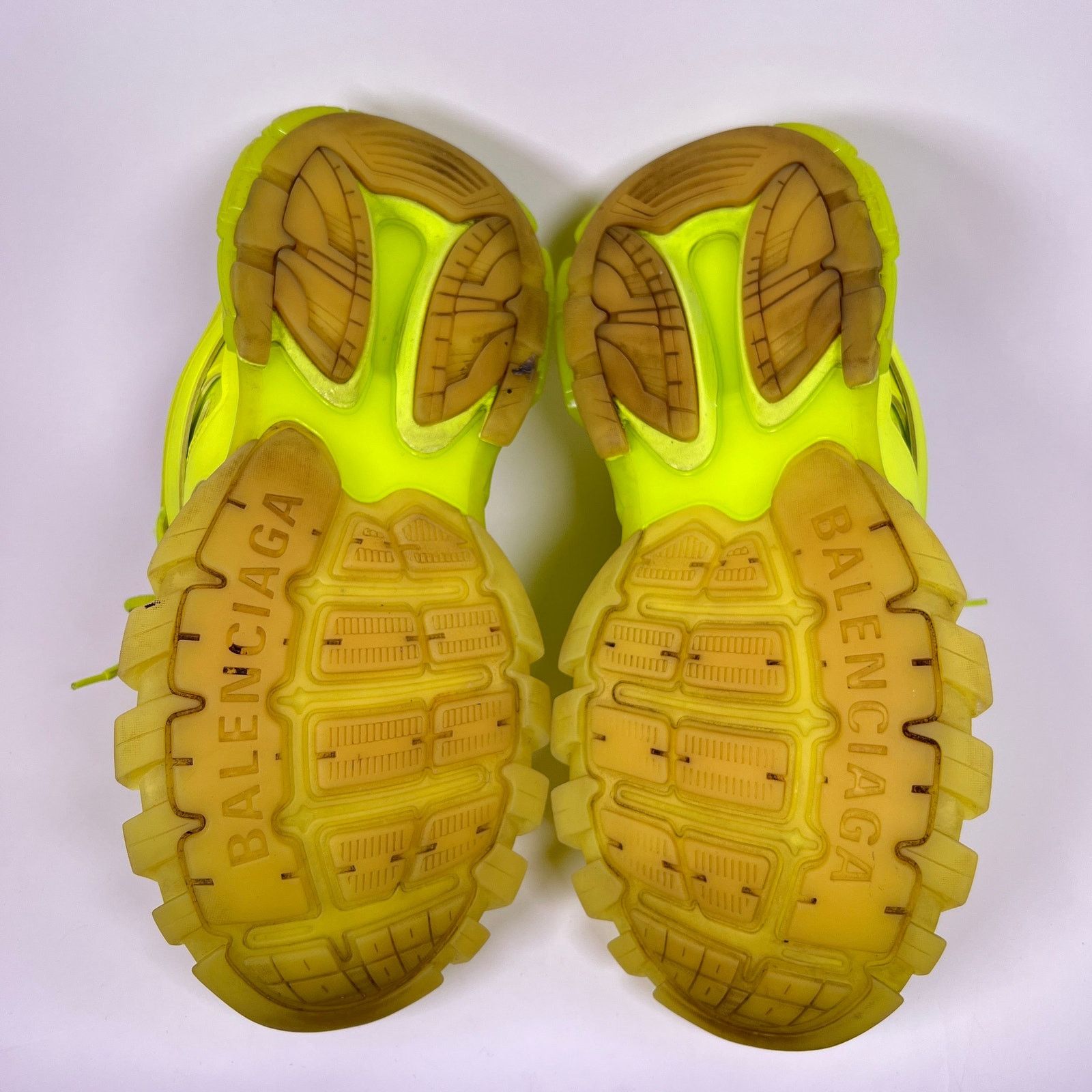 Balenciaga Balenciaga Neon Track Sneaker Size 45 Size US 12 / EU 45 - 8 Thumbnail