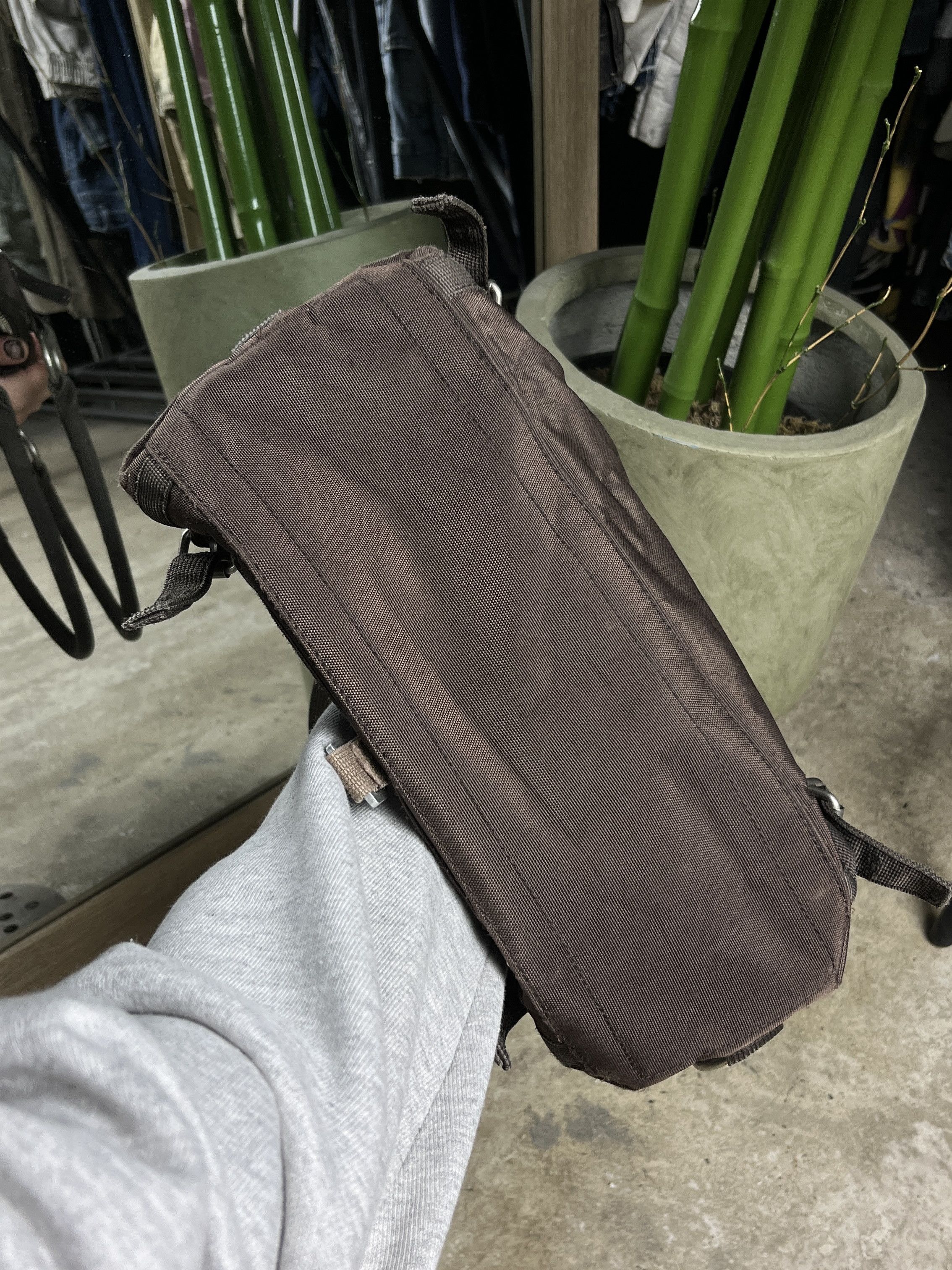 Vintage 2000s GGL "PARADISE ANGEL" BROWN NYLON BAG - № 6207 Size ONE SIZE - 5 Thumbnail