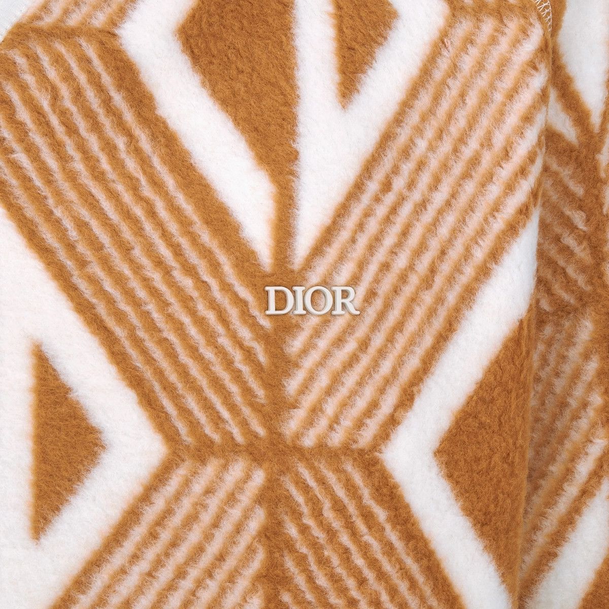 Dior o1bcso1str1224 Reversible Blouson in White/Brown Size US XS / EU 42 / 0 - 3 Thumbnail