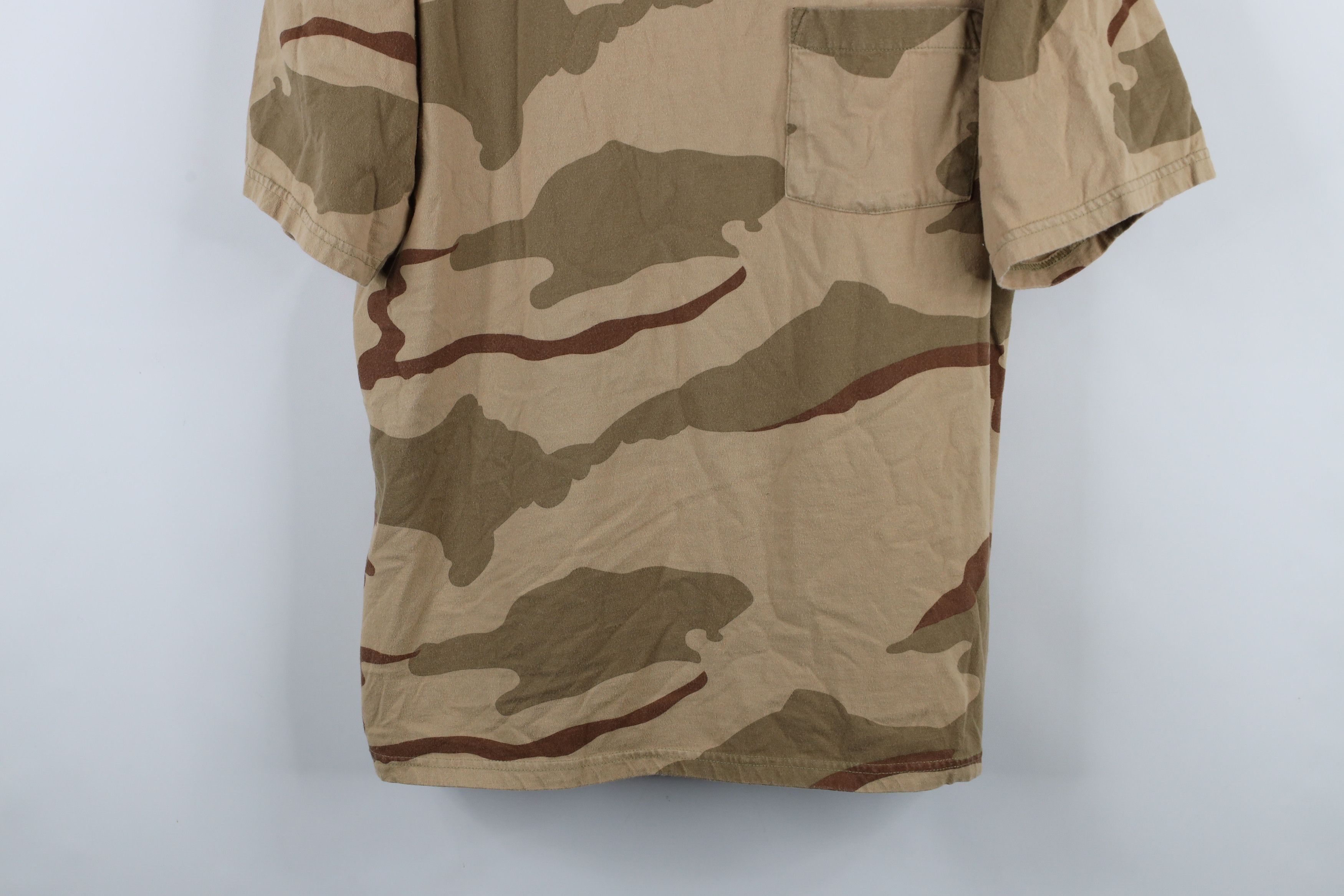 Vintage Vintage Y2K Streetwear Camouflage Short Sleeve T-Shirt Size US XXL / EU 58 / 5 - 3 Thumbnail