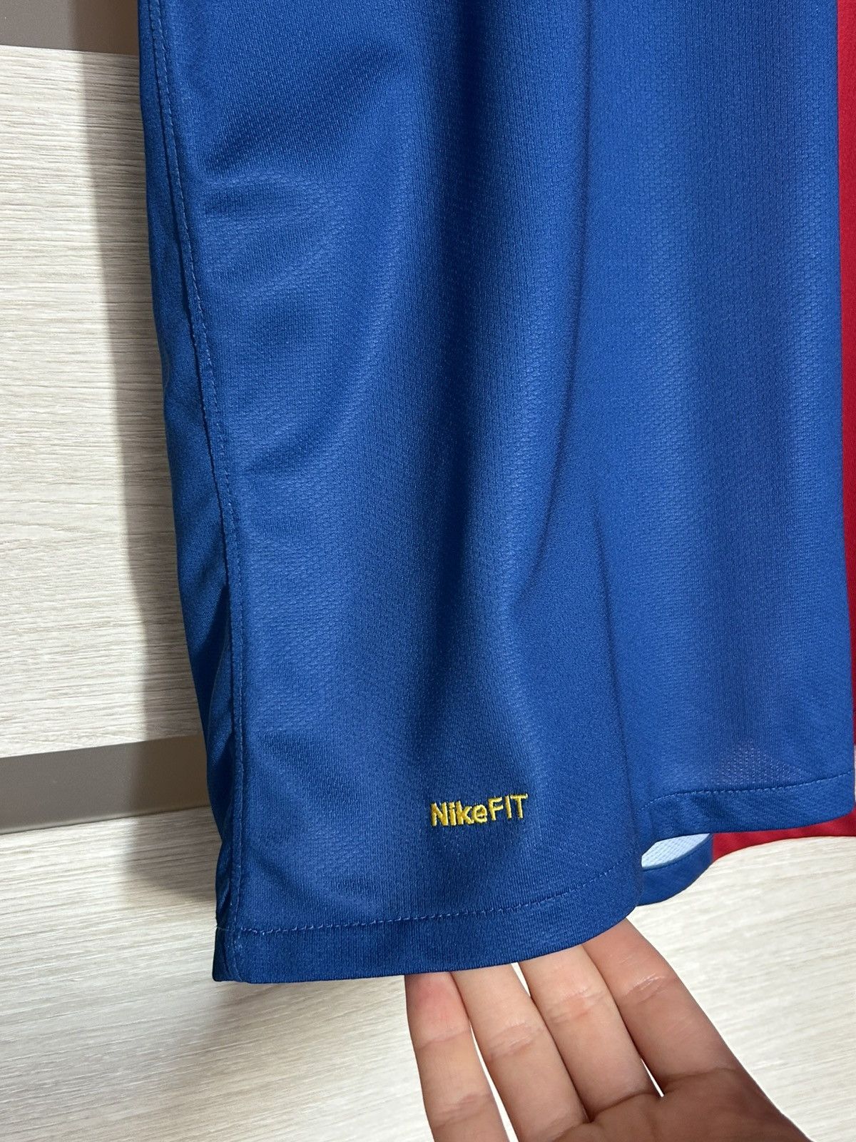 Nike Nike FC Barcelona season 2008/2009 Messi 10 jersey size M Size US M / EU 48-50 / 2 - 8 Thumbnail