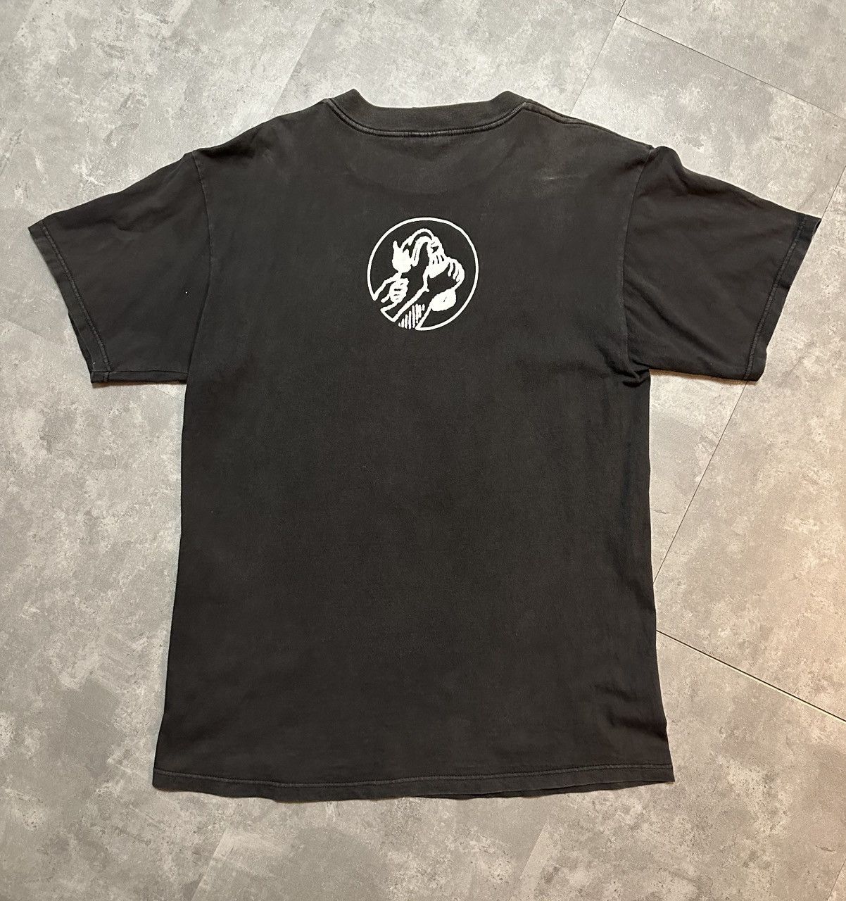 Rage Against The Machine RARE VINTAGE 90s Rage Against the Machine "Red Hand" T-shirt Size US XL / EU 56 / 4 - 2 Thumbnail