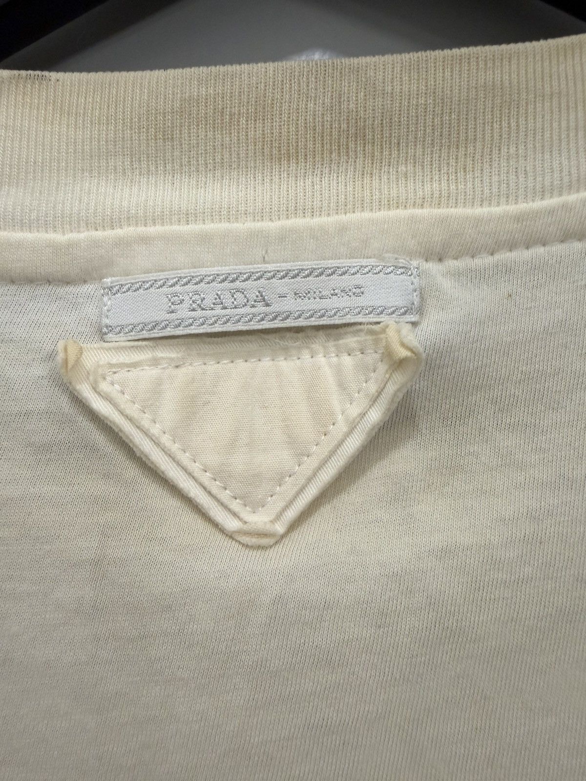 Prada Prada T-shirt Size US L / EU 52-54 / 3 - 4 Thumbnail