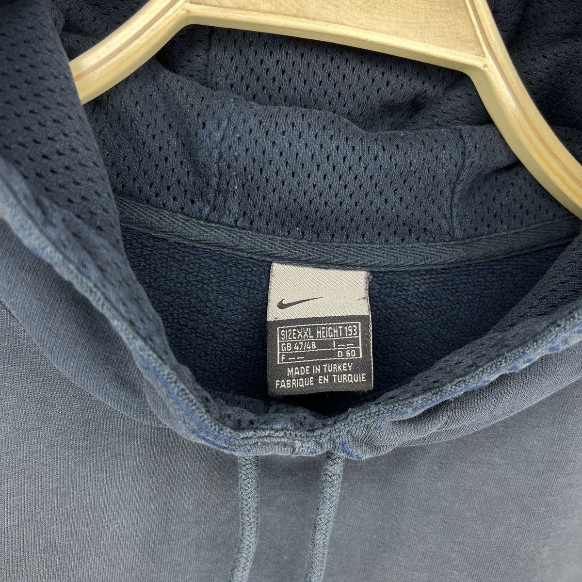 Nike Vintage Nike Hoodie Big Spellout Logo Swoosh Navy Faded 90s Size US XXL / EU 58 / 5 - 5 Thumbnail