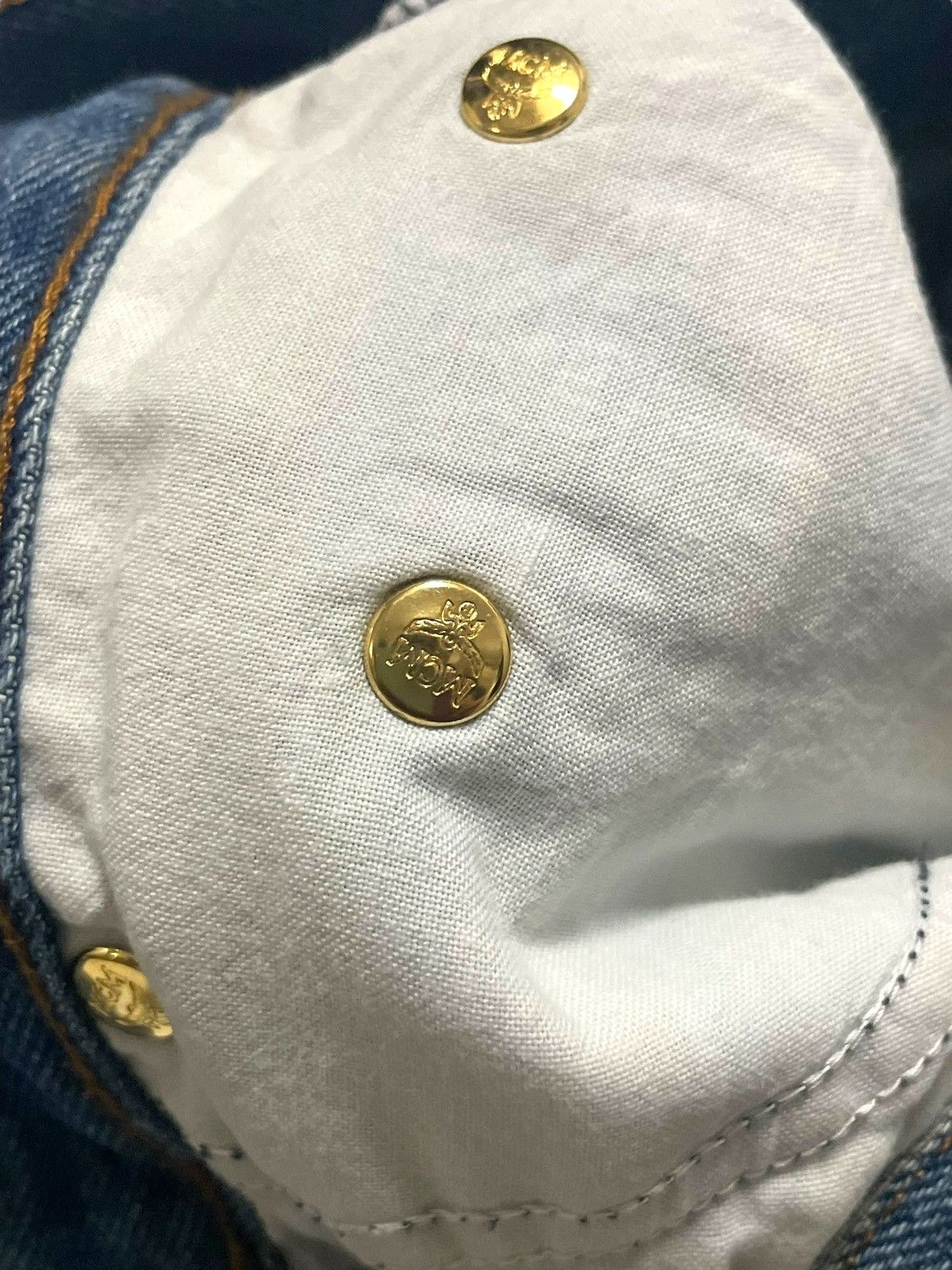 MCM MCM Embroidery Logo High Waist Gold Plate Button Blue Jeans Size 28" / US 6 / IT 42 - 18 Thumbnail