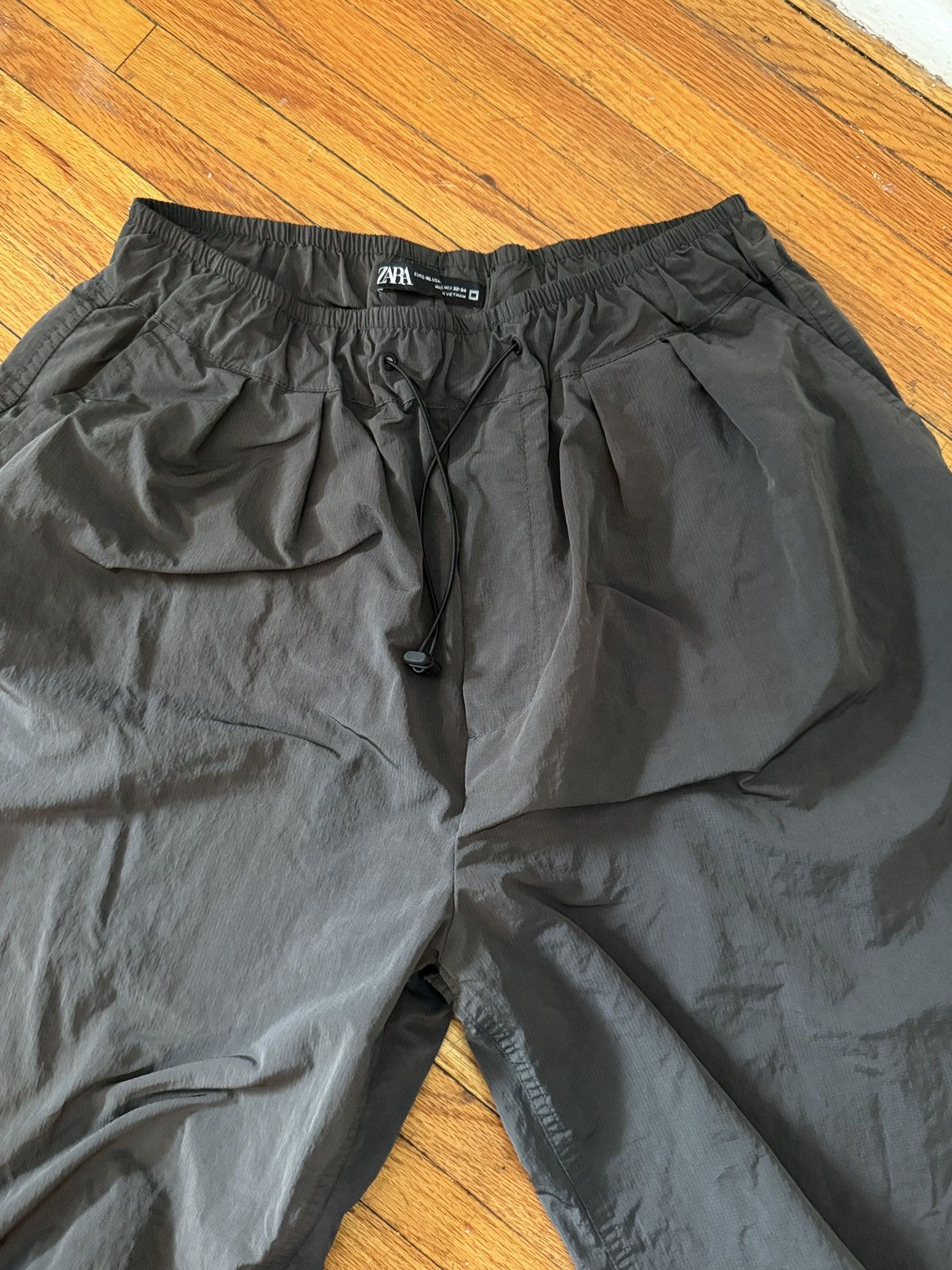 Zara Zara Gorp Sweats Size US 32 / EU 48 - 2 Thumbnail
