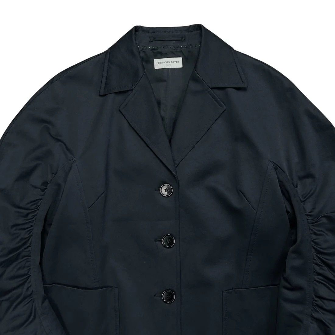 Dries Van Noten Dries Van Noten Cropped Ruched Sleeve Blazer - AW18 Size US M / EU 48-50 / 2 - 4 Thumbnail