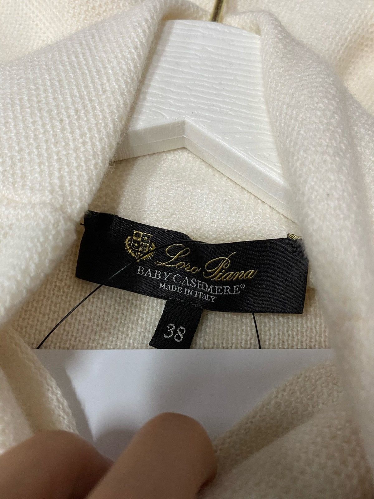 Loro Piana Loro Piana white turtleneck sweater Size XS / US 0-2 / IT 36-38 - 5 Thumbnail