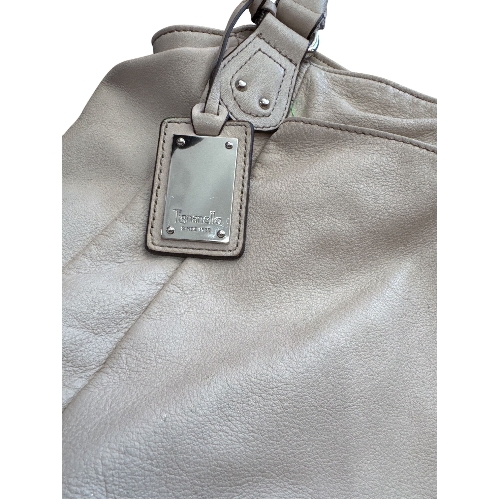 Designer Tignanello Womens Leather Cream Tote Handbag SKU CS8032/J622 Size ONE SIZE - 2 Thumbnail