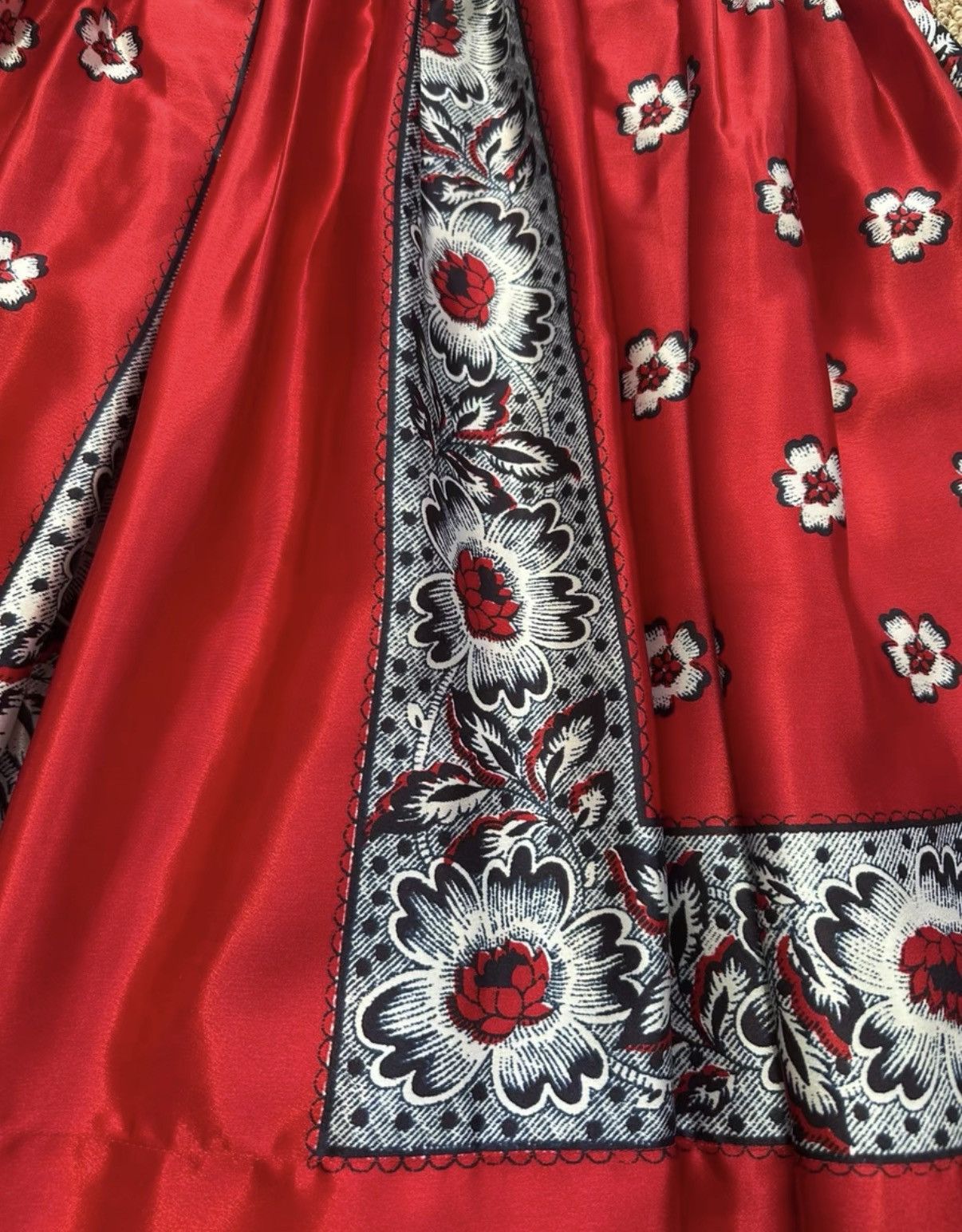 Comme des Garcons COMME des GARÇONS TAO Red Base Paisley Satin Skirt K23 Size 25" / US 0 / IT 36 - 3 Thumbnail