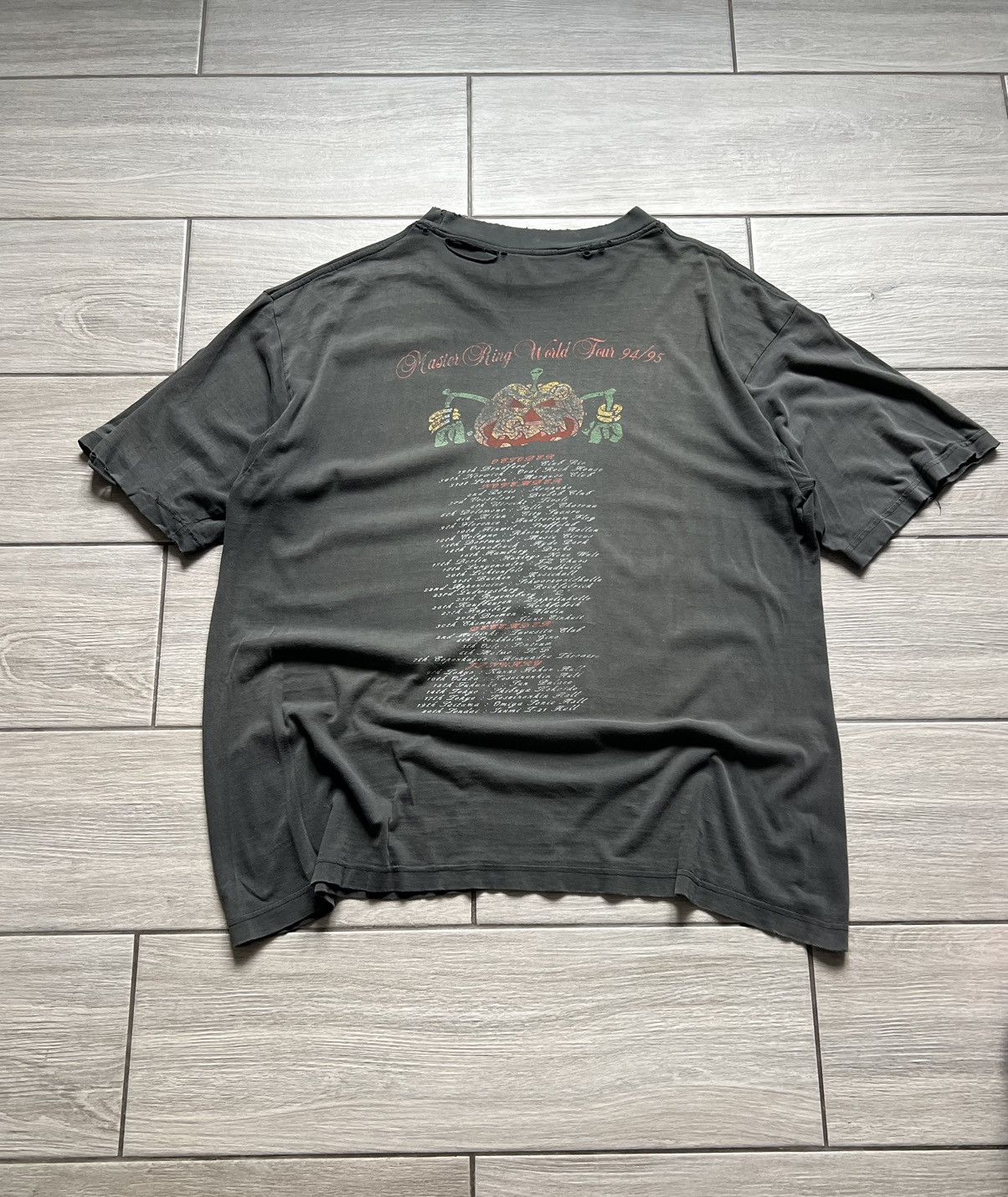 Band Tees × Vintage Rare Vintage Helloween 1994/95 Master Ring World TourT-Shirt Size US M / EU 48-50 / 2 - 3 Thumbnail