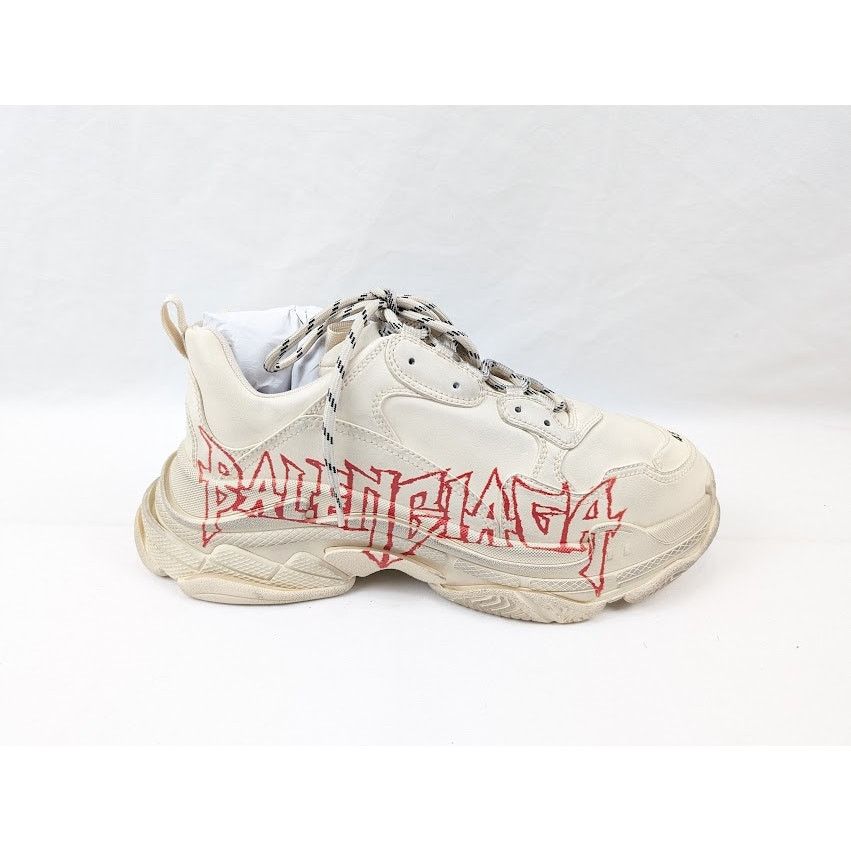 Balenciaga o1rshd1 Triple S Low-Top Sneakers in White/Red/Black Size US 12 / EU 45 - 1 Thumbnail