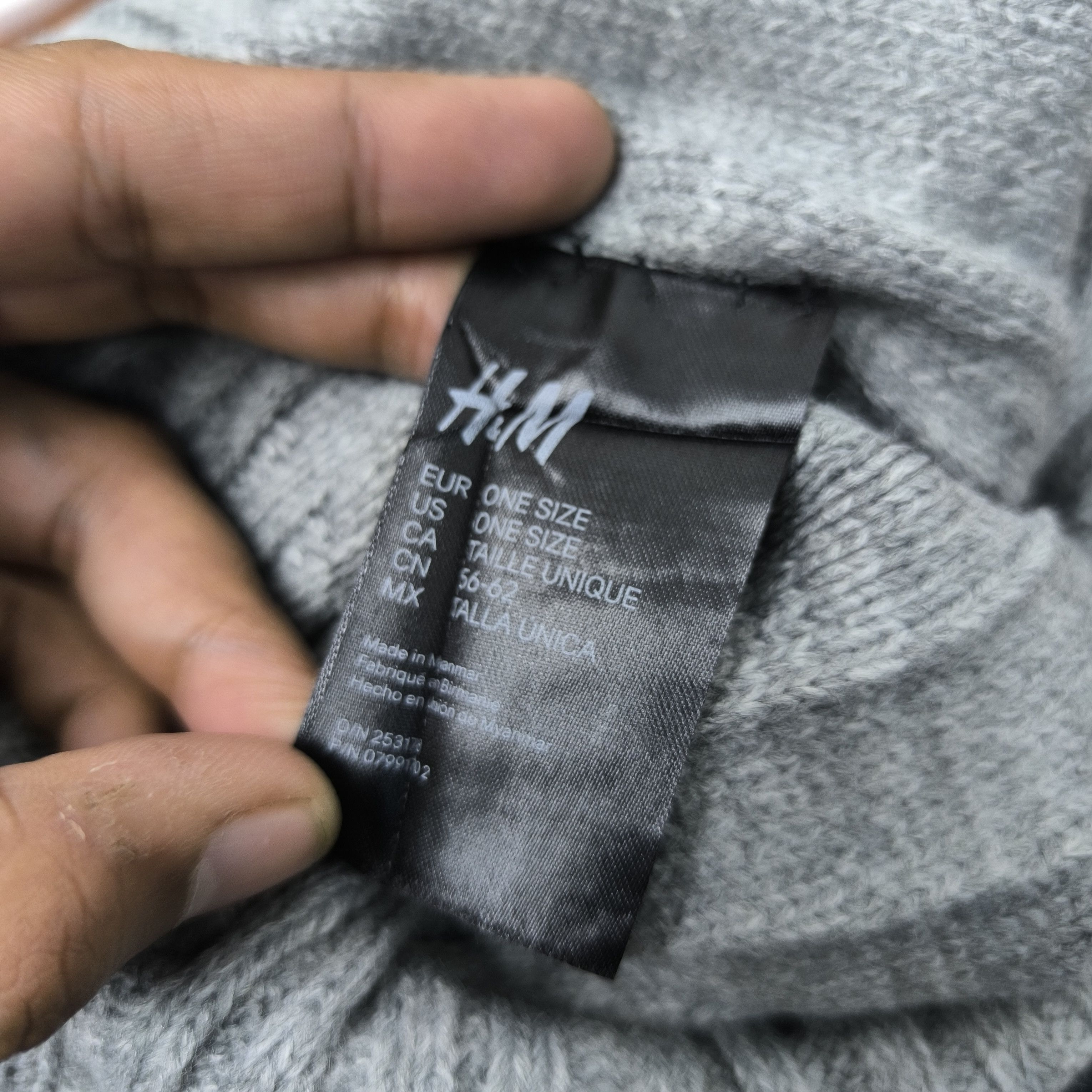Japanese Brand 💥 H&m black label beanie hat Size ONE SIZE - 3 Thumbnail