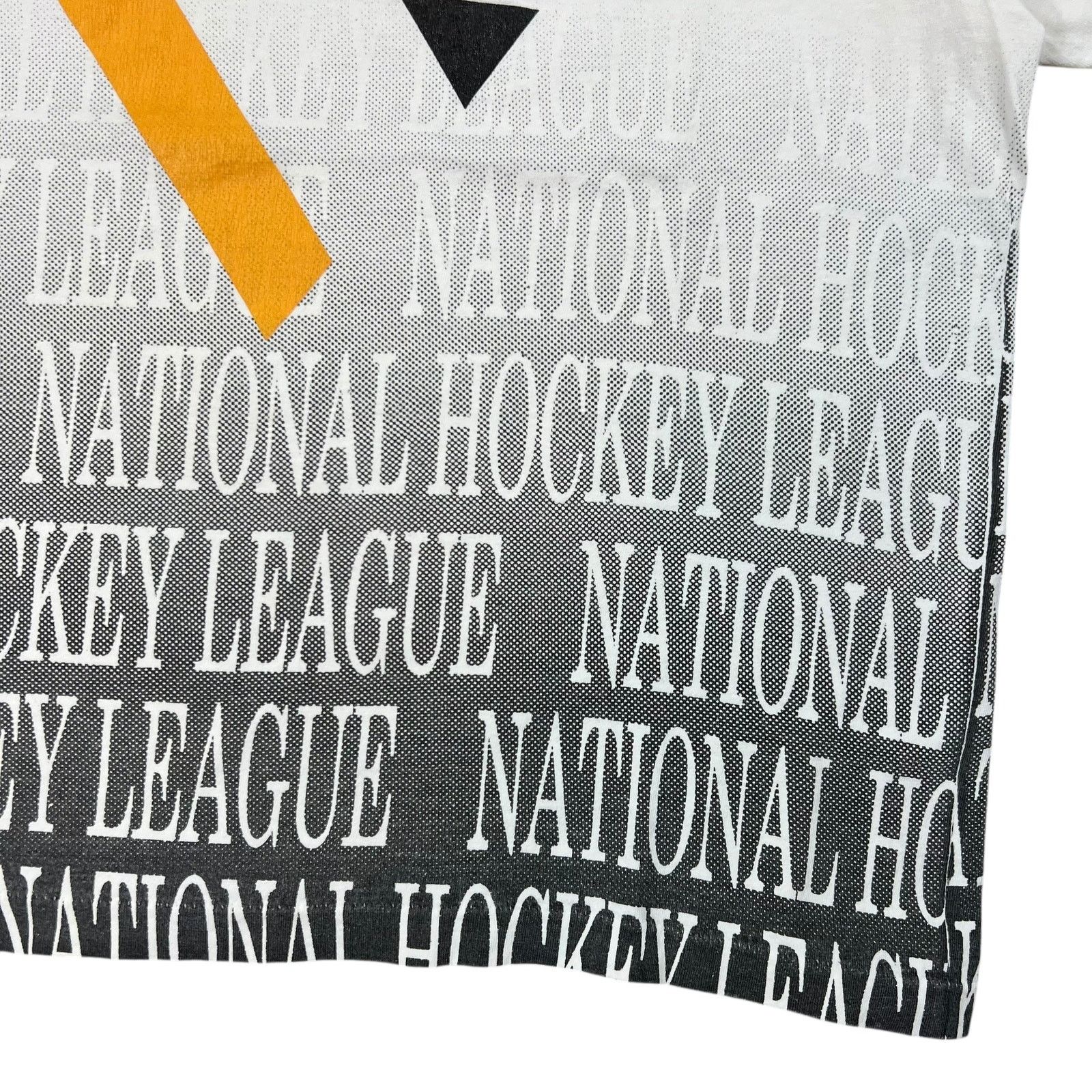 Chalk Line × NHL × Vintage 1990s Chalk Line Pittsburgh Penguins all over print tee Size US L / EU 52-54 / 3 - 3 Thumbnail