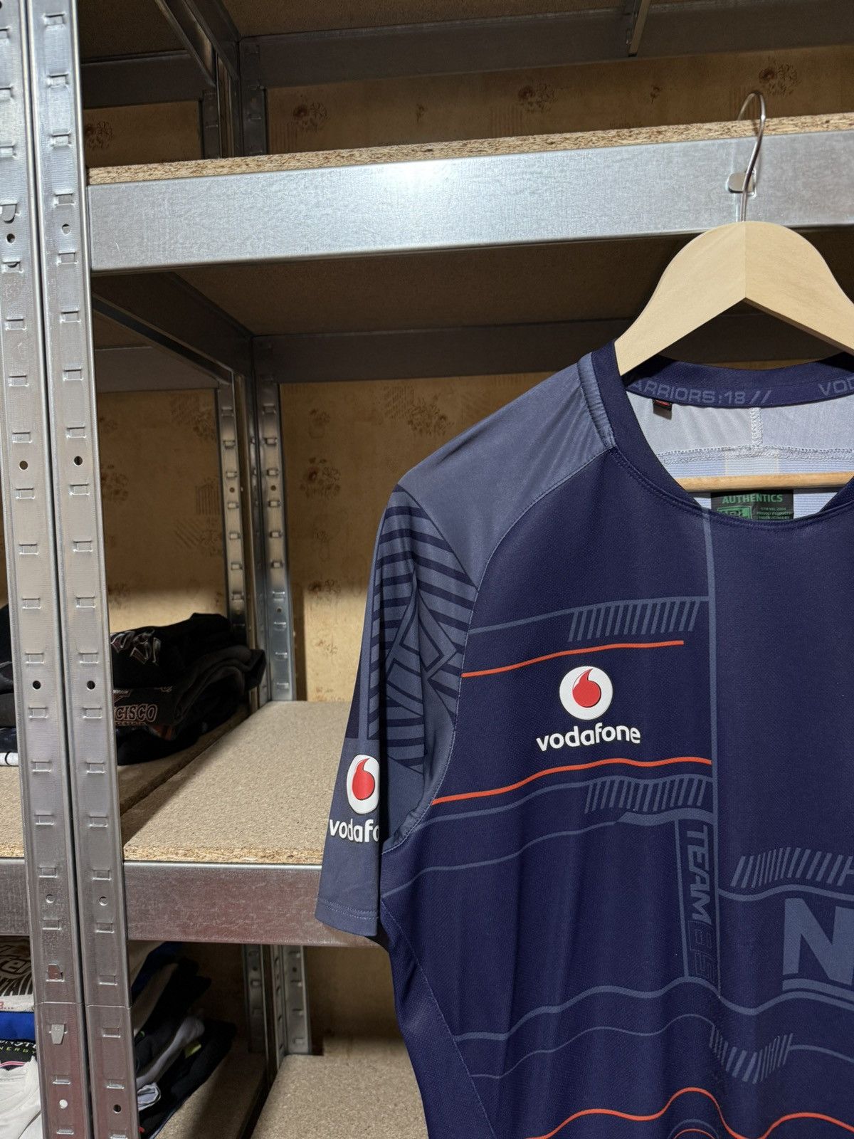 Nike × Vintage Canterbury Vodafone Warriors NRL Retro Rugby Jersey Size US L / EU 52-54 / 3 - 3 Thumbnail