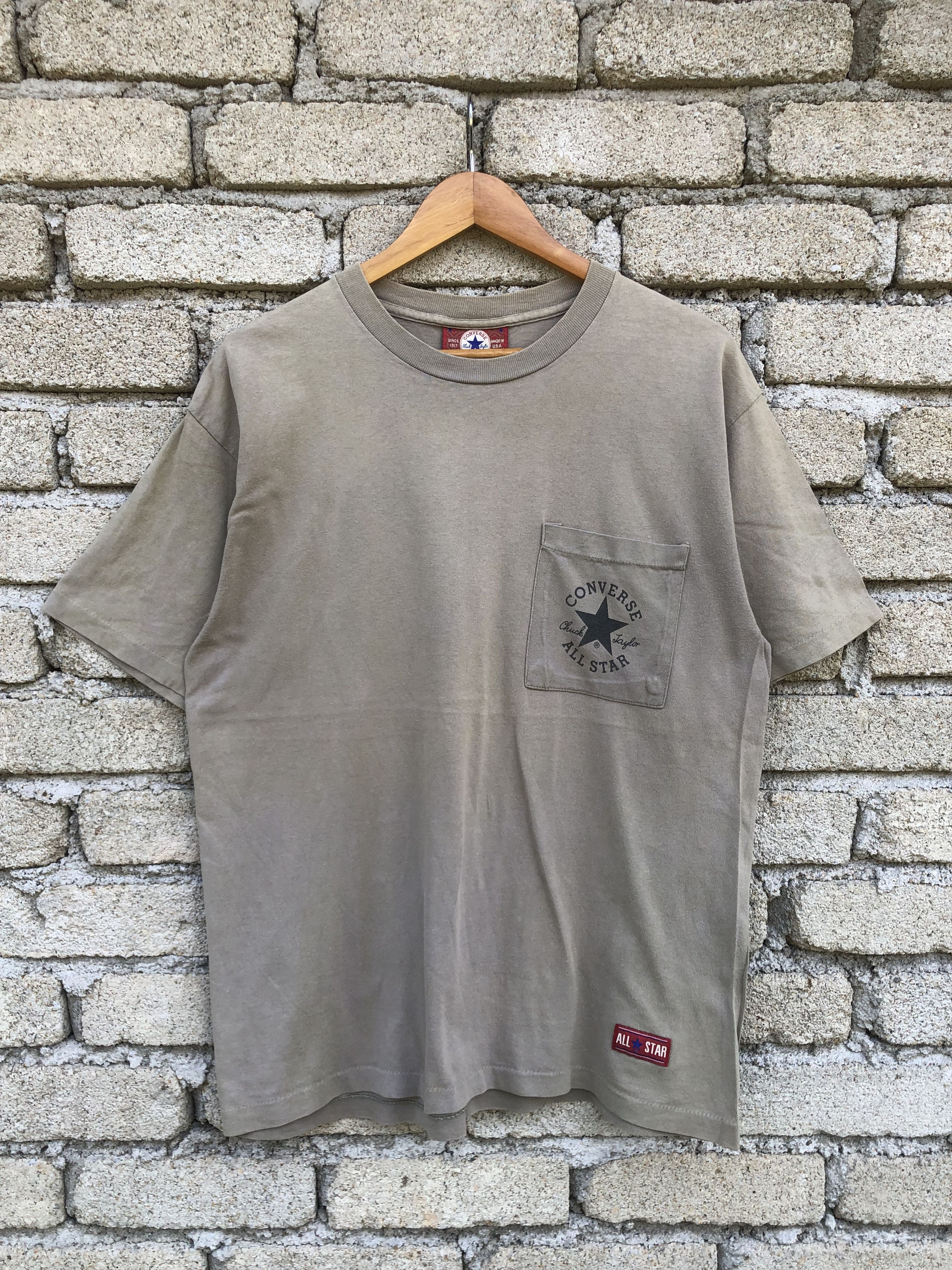 Vintage Vintage Converse Single Pocket USA Tshirt Size US L / EU 52-54 / 3 - 1 Thumbnail
