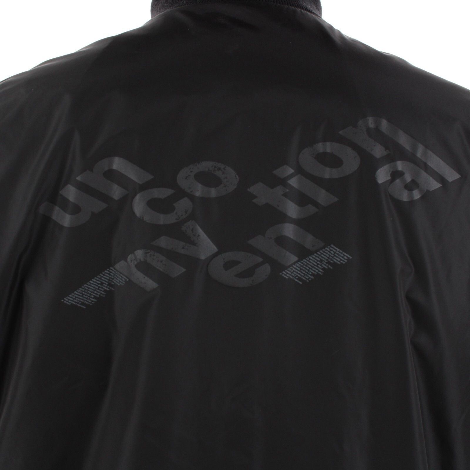 Kiton Kiton Jacket Size XL US In Black Nylon Size US XL / EU 56 / 4 - 7 Thumbnail