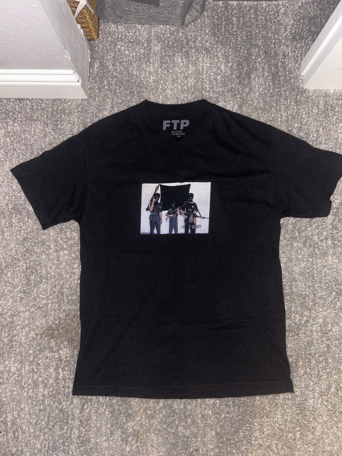Fuck The Population Crisis tee Size US L / EU 52-54 / 3 - 1 Thumbnail