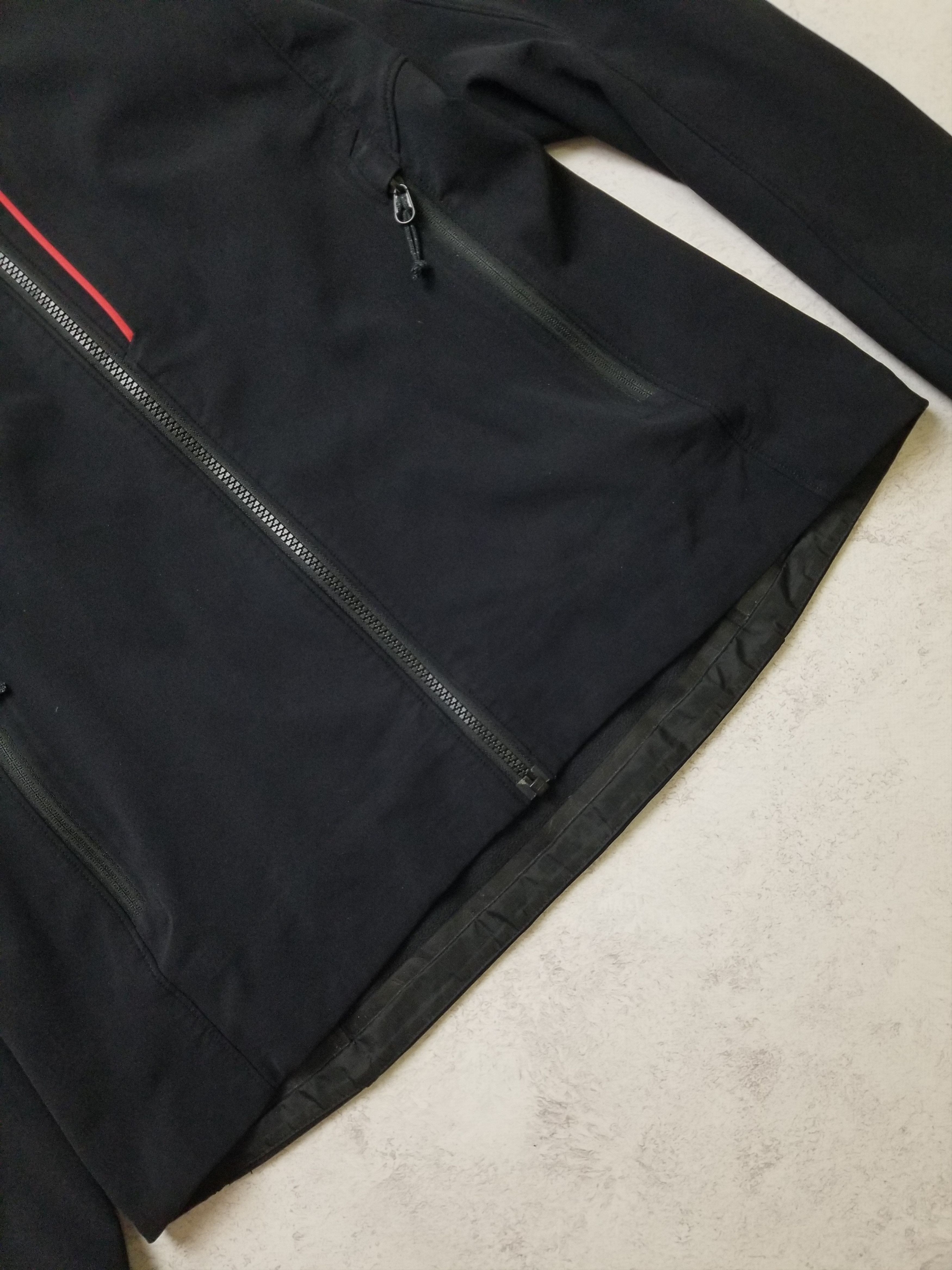Arc'teryx Vintage Arc'teryx Gamma MX Softshell Jacket Size L / US 10 / IT 46 - 10 Thumbnail