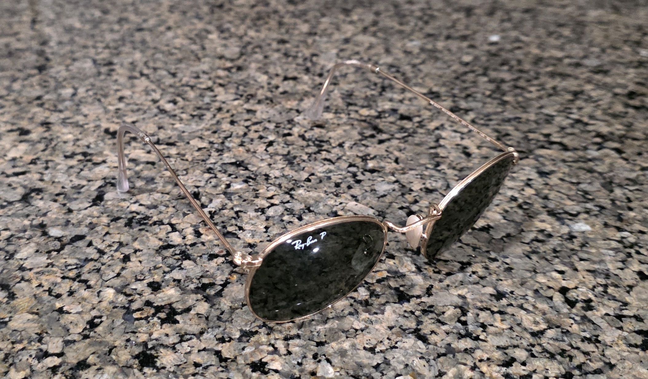 RayBan Ray-Ban Polarized RB3547 001/31 Oval Metal Gold Sunglasses Size ONE SIZE - 1 Thumbnail