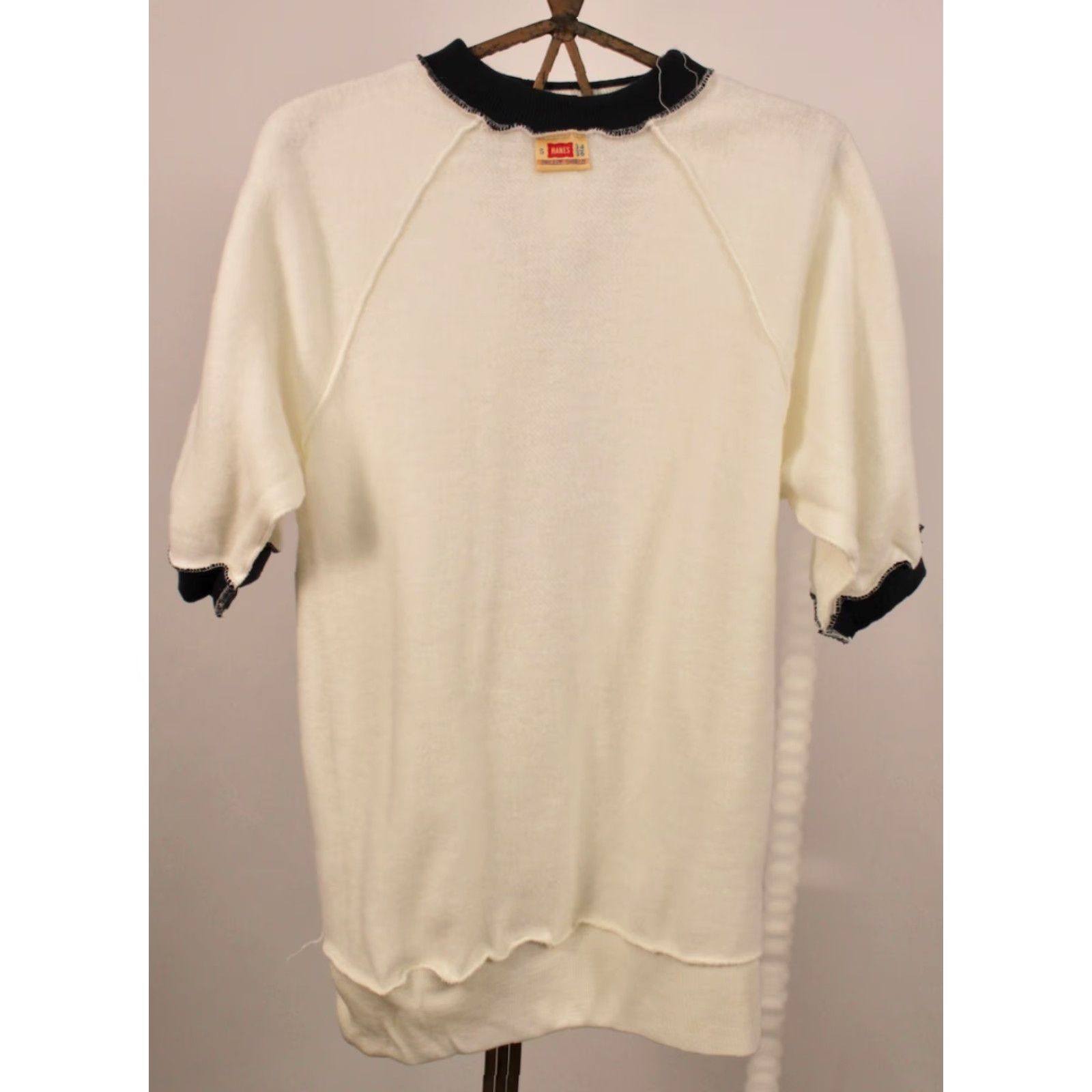 Hanes VTG Hanes 1960s White Navy Short Sleeve Sweatshirt TShirt Sz S / 60s NOS Shirt Mens Size US S / EU 44-46 / 1 - 3 Thumbnail
