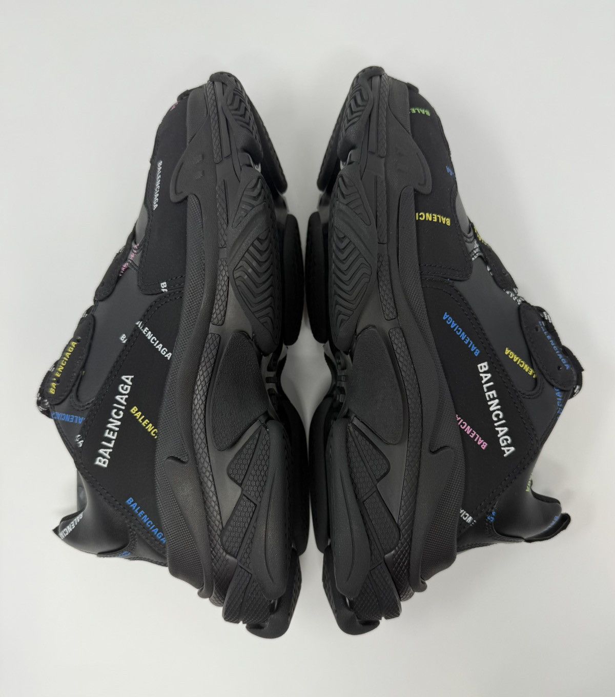 Balenciaga Balenciaga Triple S All Over Logo Sneaker Black/Multi Size US 8 / EU 41 - 3 Thumbnail
