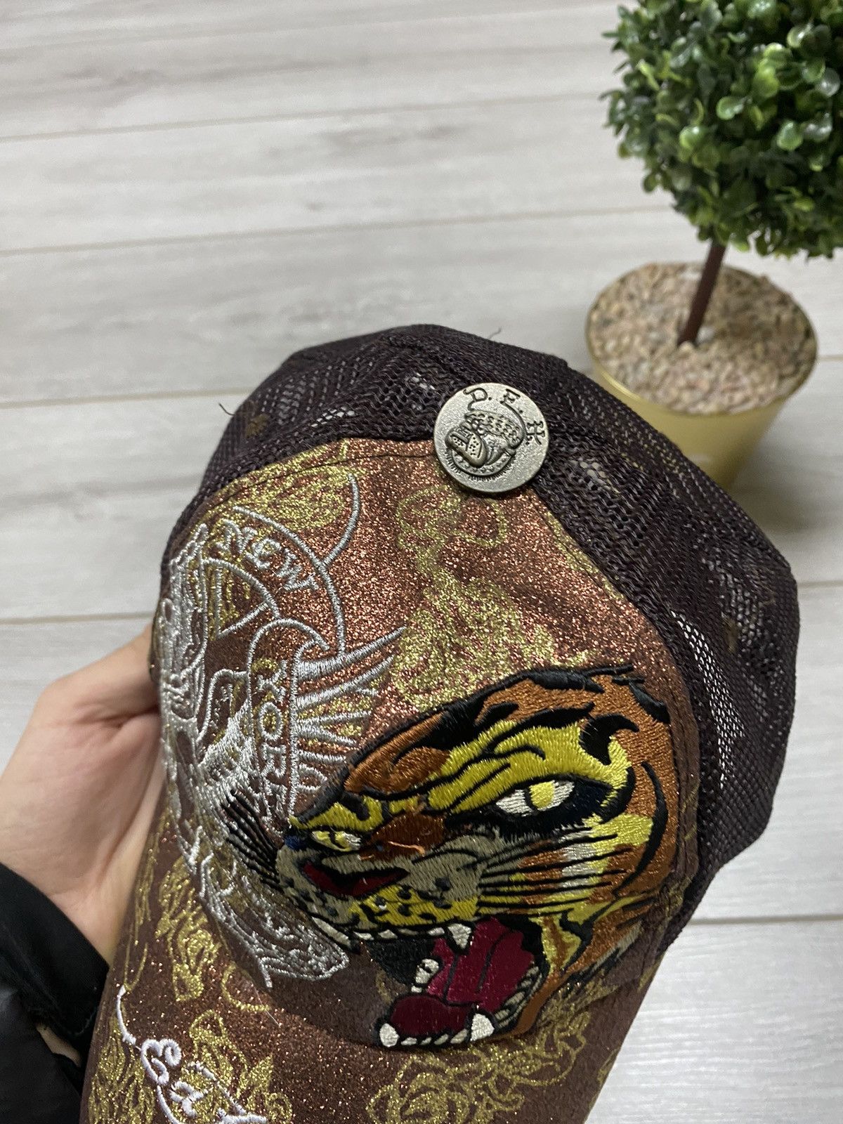 Ed Hardy Ed Hardy Tiger 🐯 mesh trucker cap over print Size ONE SIZE - 2 Thumbnail