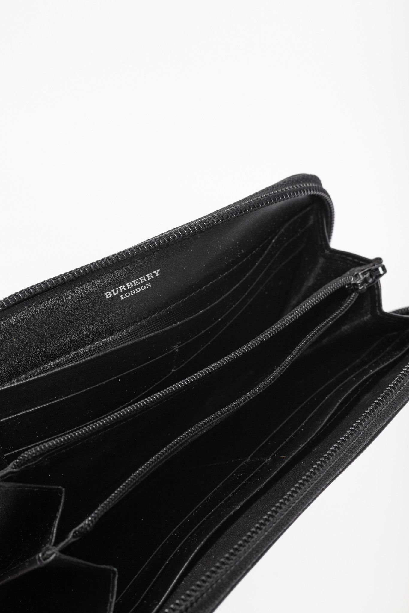 Burberry Burberry House-Check Leather-Trim Long Zip Wallet Size ONE SIZE - 8 Thumbnail
