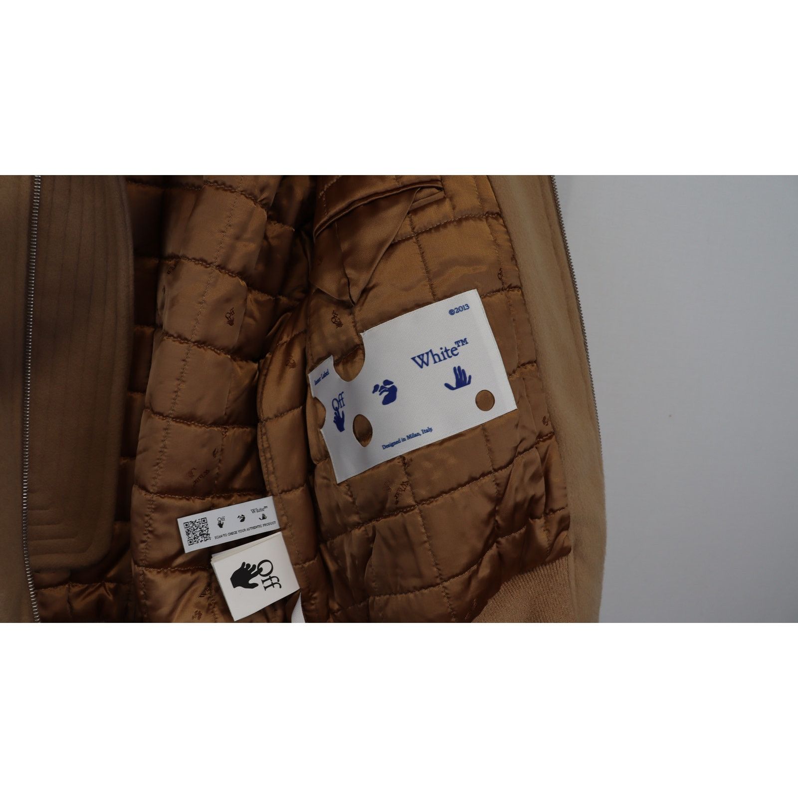Off-White o1rshd1 " Touch Carefully " Jacket in Brown Size US M / EU 48-50 / 2 - 9 Thumbnail