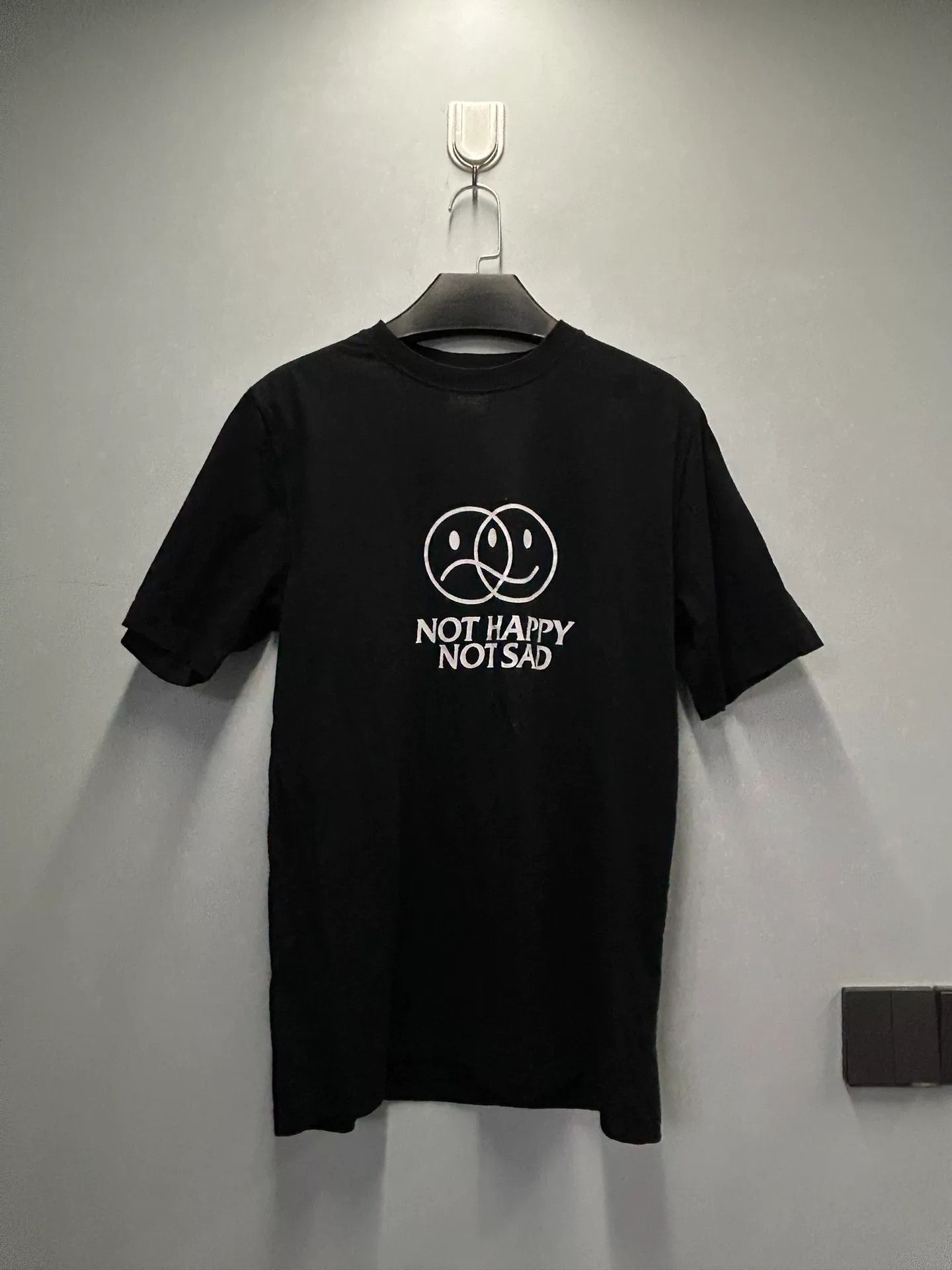 vetements black short sleeve smiley t-shirt