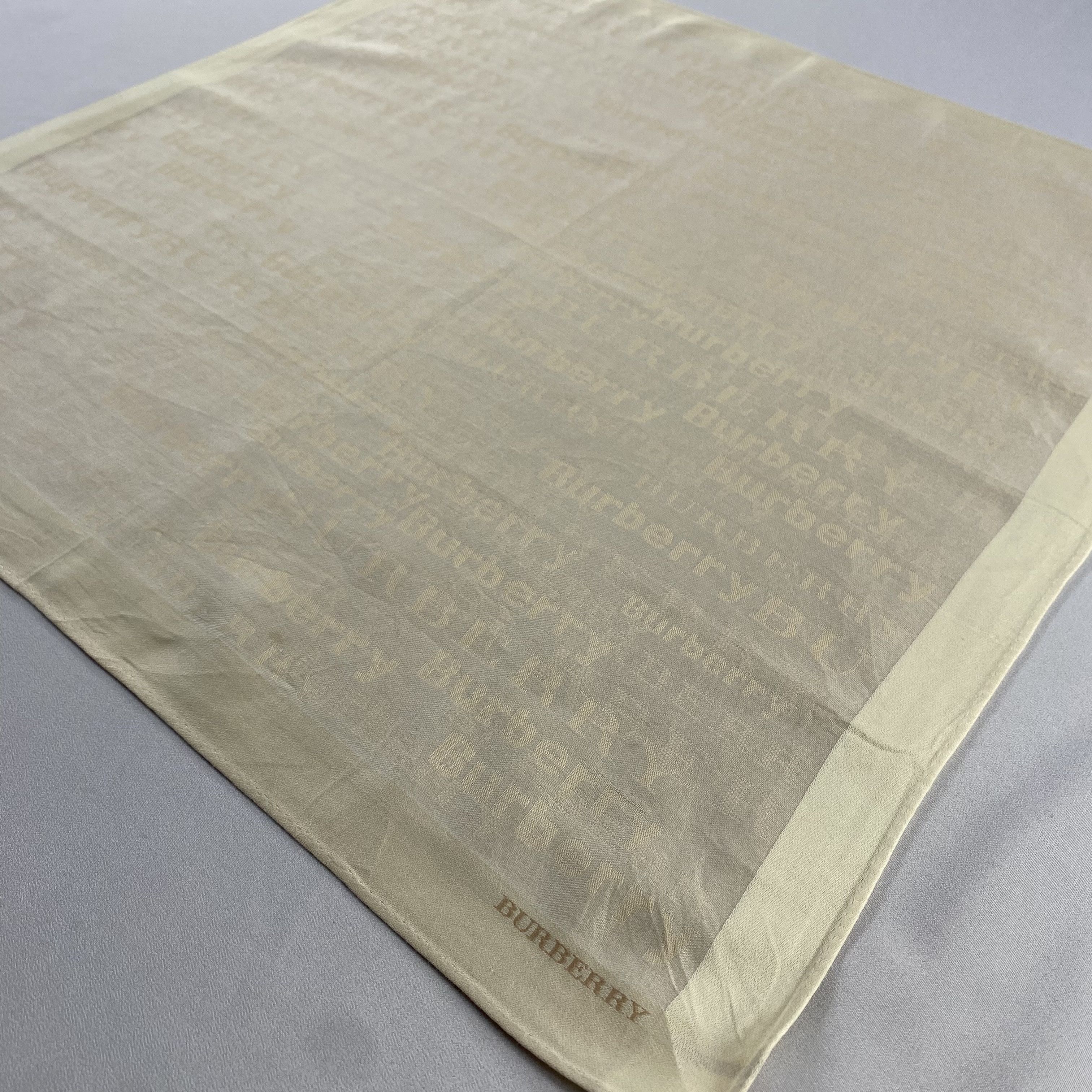 Burberry × Vintage Burberry Handkerchief / Neckerchief / Bandana-P1689 Size ONE SIZE - 2 Thumbnail
