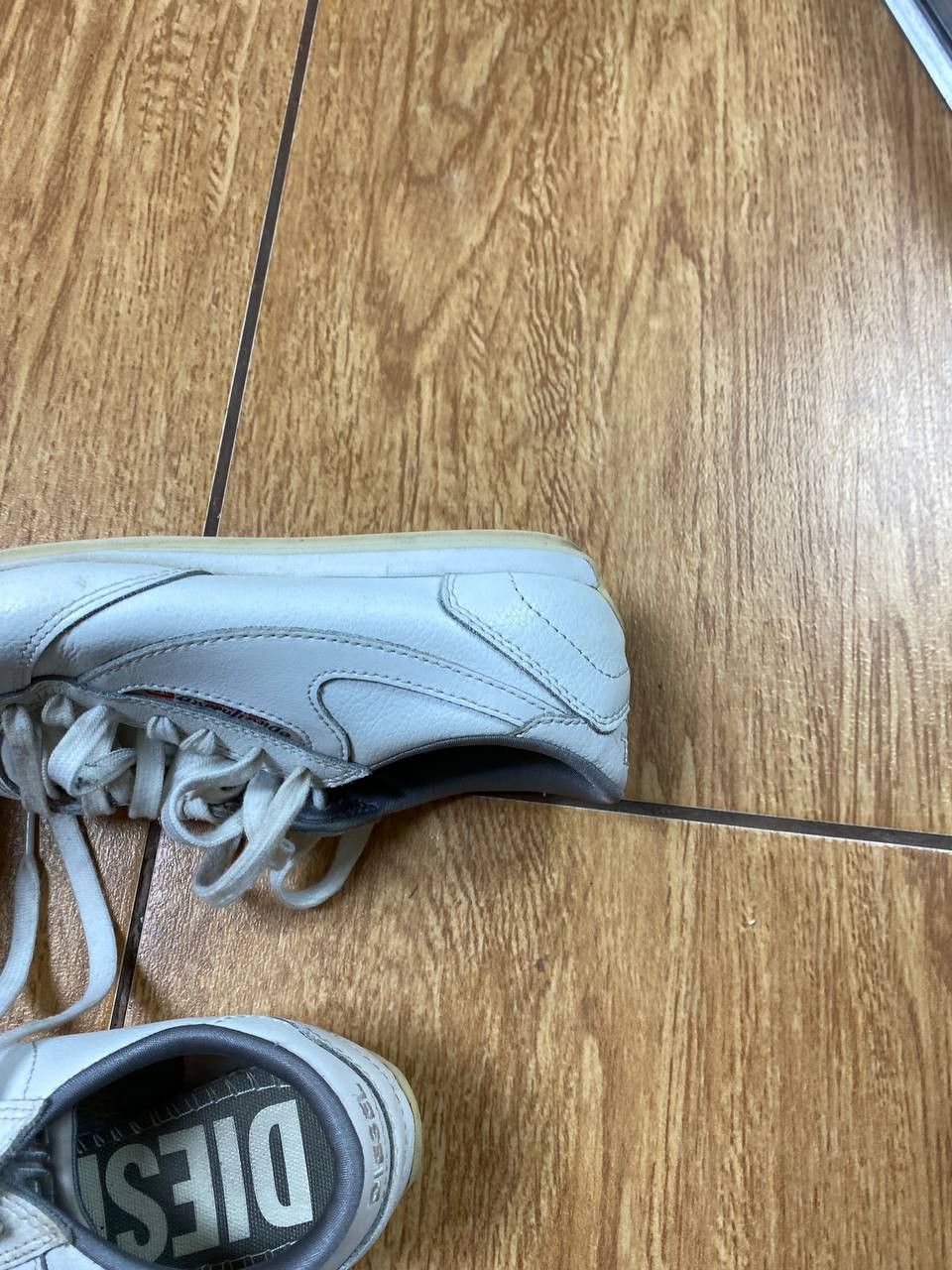 Diesel Low-Top Sneakers Diesel Vintage white Streetwear Y2K Size US 5 / EU 37 - 11 Thumbnail