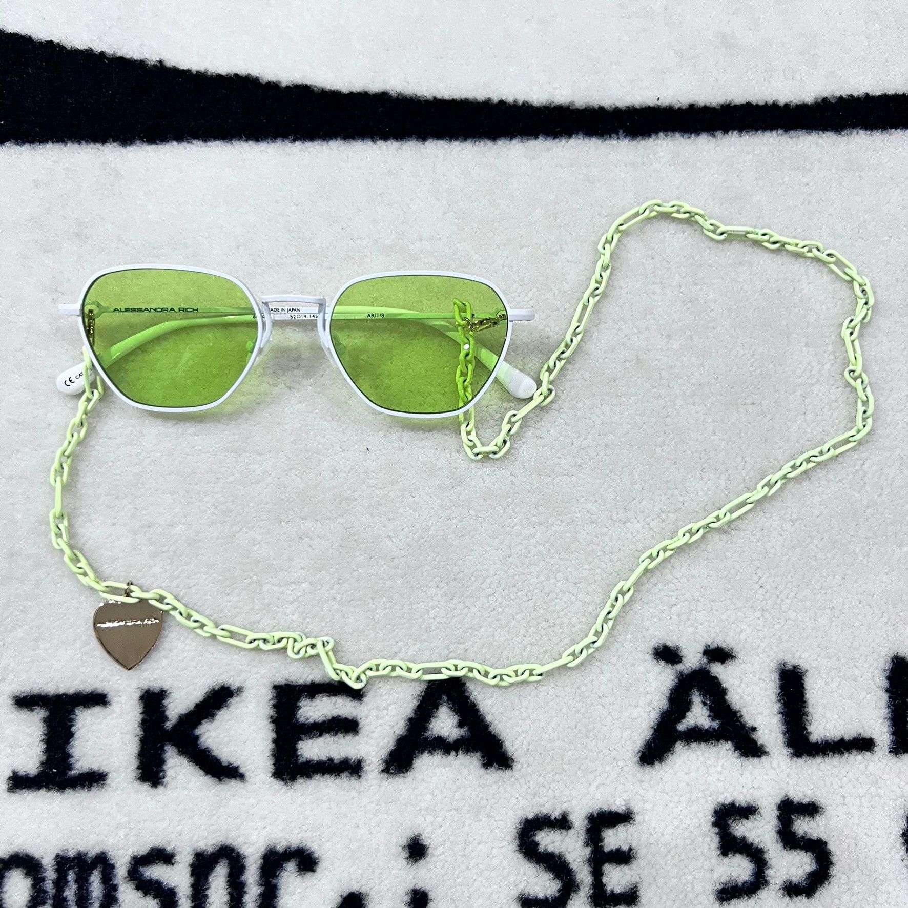 Linda Farrow Alessandra Rich Linda Farrow Heart White Chain Sunglasses Size ONE SIZE - 3 Thumbnail