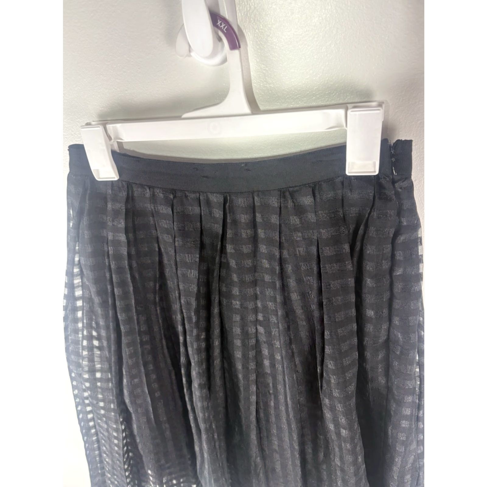 Vintage Elle Black Checked Sheer Overlay Lined Pleated Ruffled Midi Skirt Womens Size 4 Size 27" / US 4 / IT 40 - 2 Thumbnail