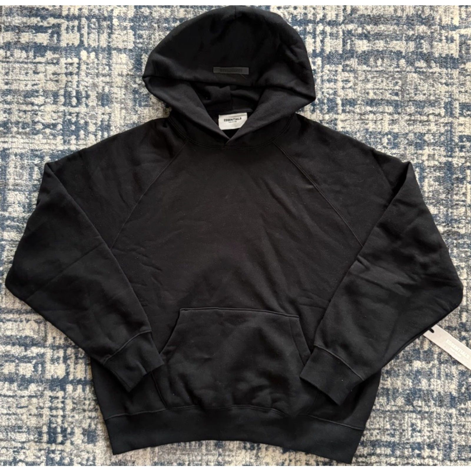 Essentials Fear Of God Essentials Hoodie Black XS Men Brand New NWT Size US XS / EU 42 / 0 - 3 Thumbnail