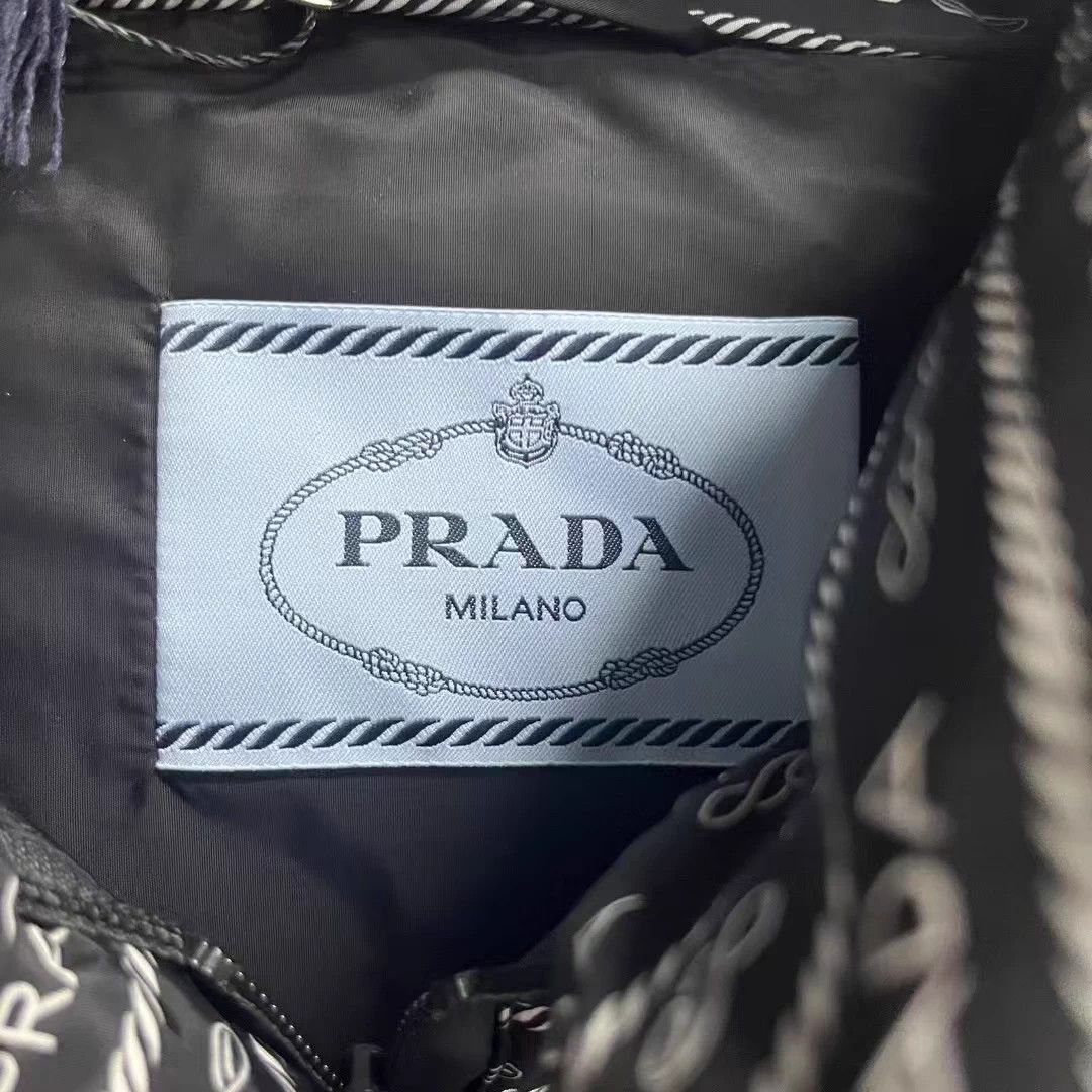 Prada Prada Black Allover Print Short Hooded Down Jacket 38 Size S / US 4 / IT 40 - 3 Thumbnail