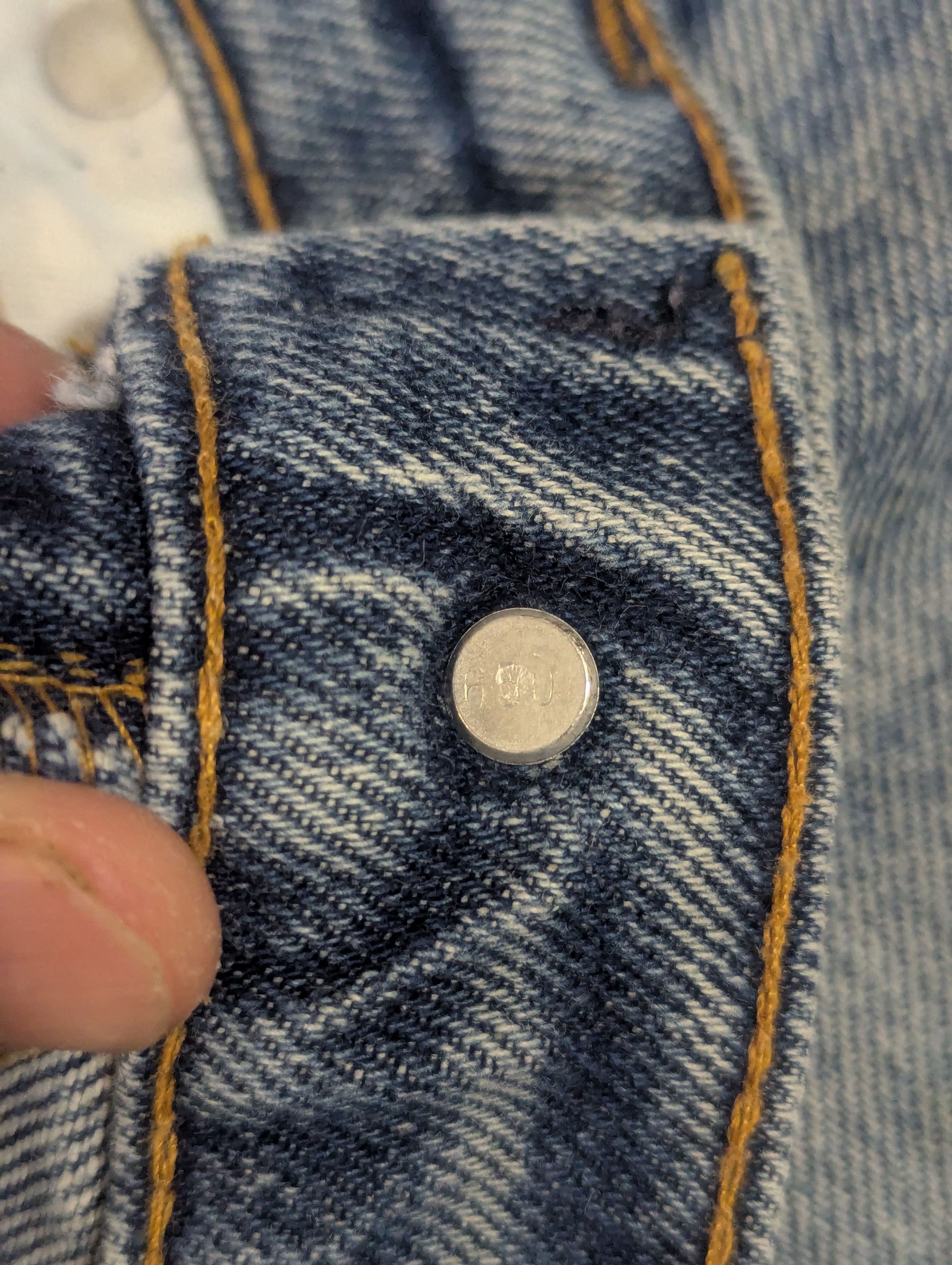 Levi's × Levi's Vintage Clothing × Vintage Vintage Levi 505 Distressed Faded Jeans Size US 34 / EU 50 - 4 Thumbnail